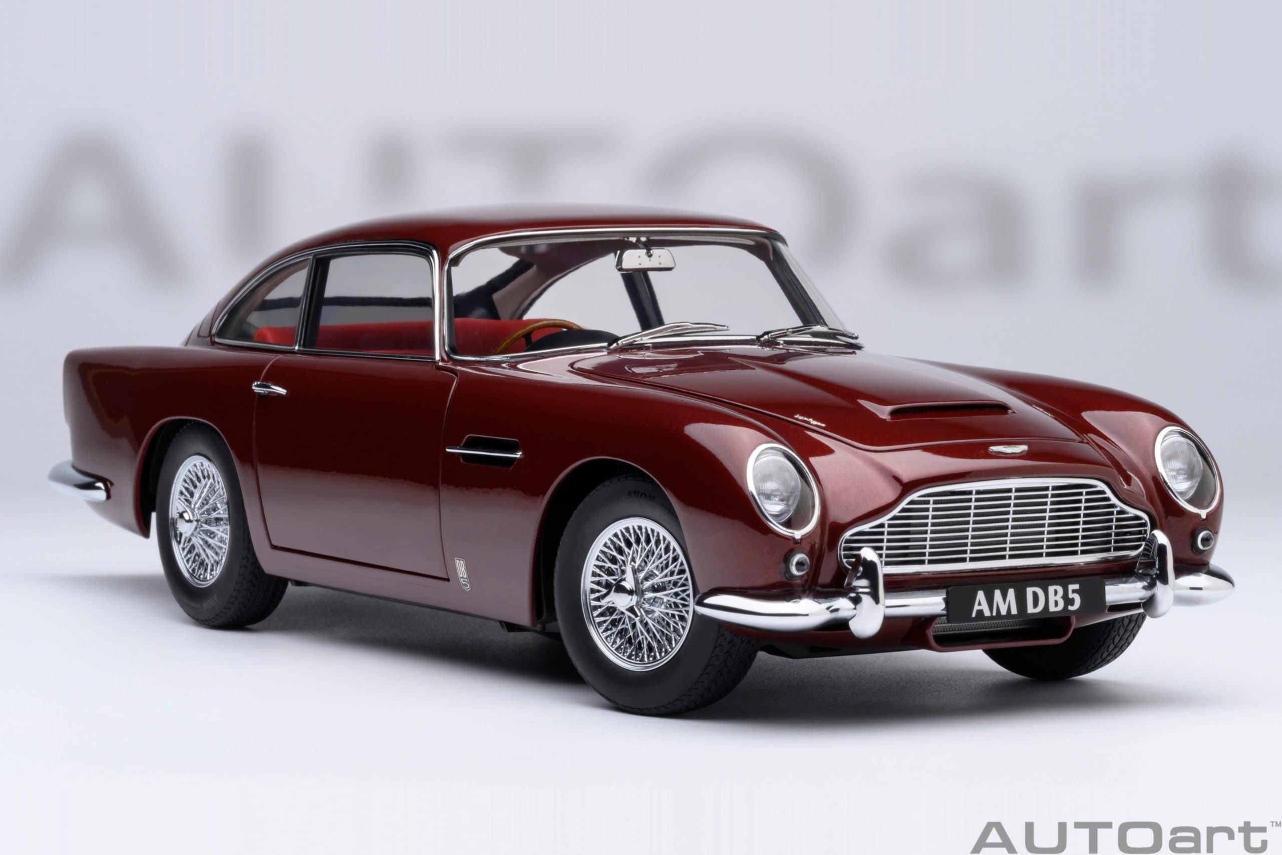 AUTOart Aston Martin DB5 1964 1:18 - Dubonnet Rosso - Image 18