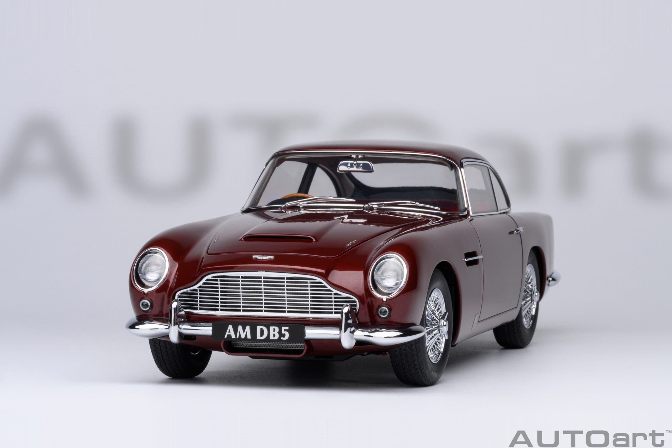 AUTOart Aston Martin DB5 1964 1:18 - Dubonnet Rosso - Image 19