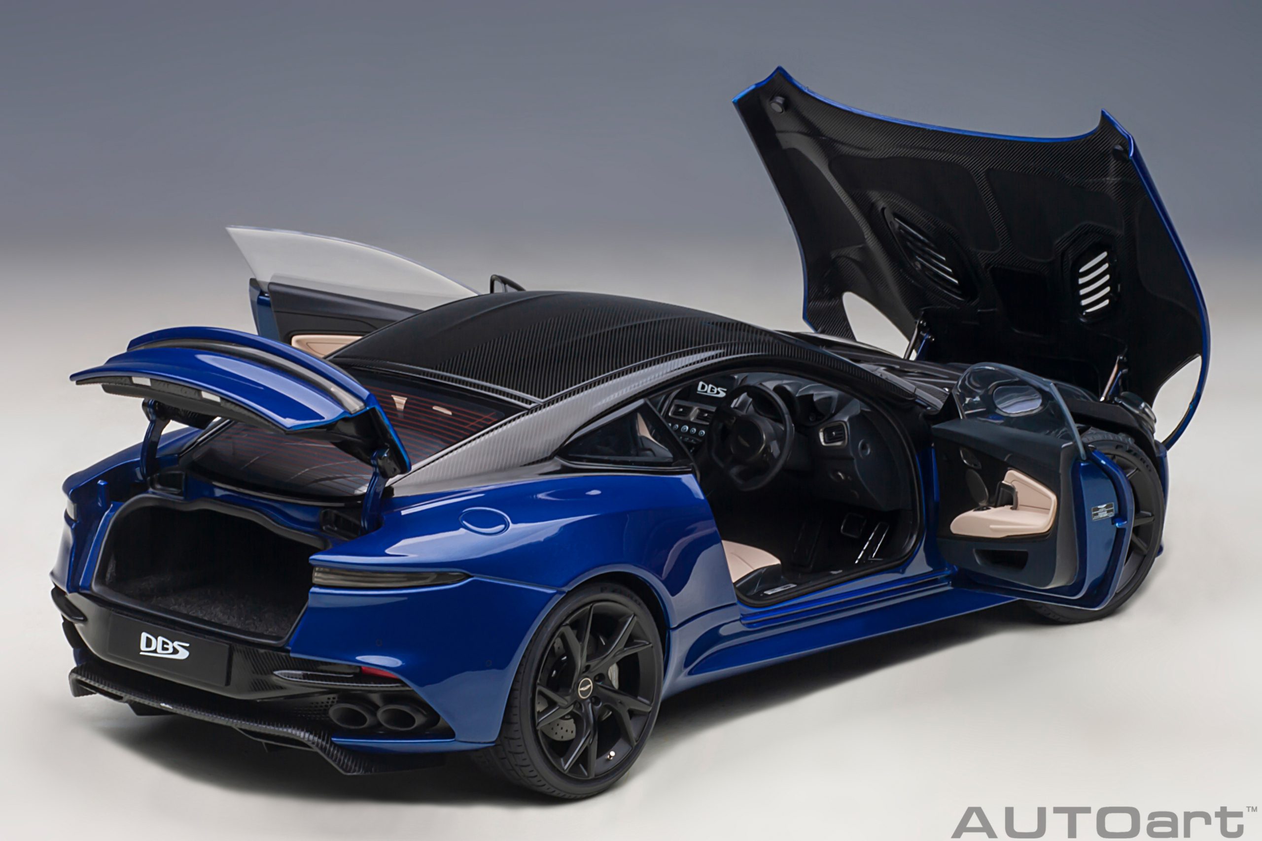 AUTOart Aston Martin DBS Superleggera 2019 1:18 - Zaffre Blue - Image 13