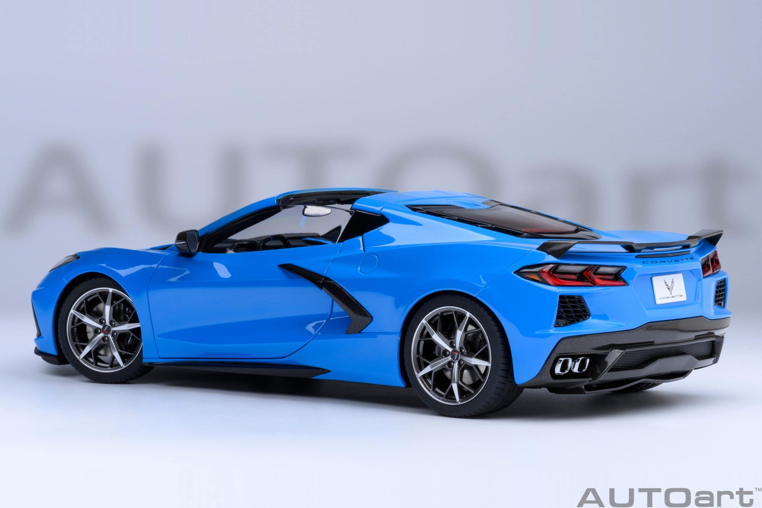 AUTOart Chevrolet Corvette C8 Stingray Z51 2020 1:18 - Rapid Blue – Bild 3