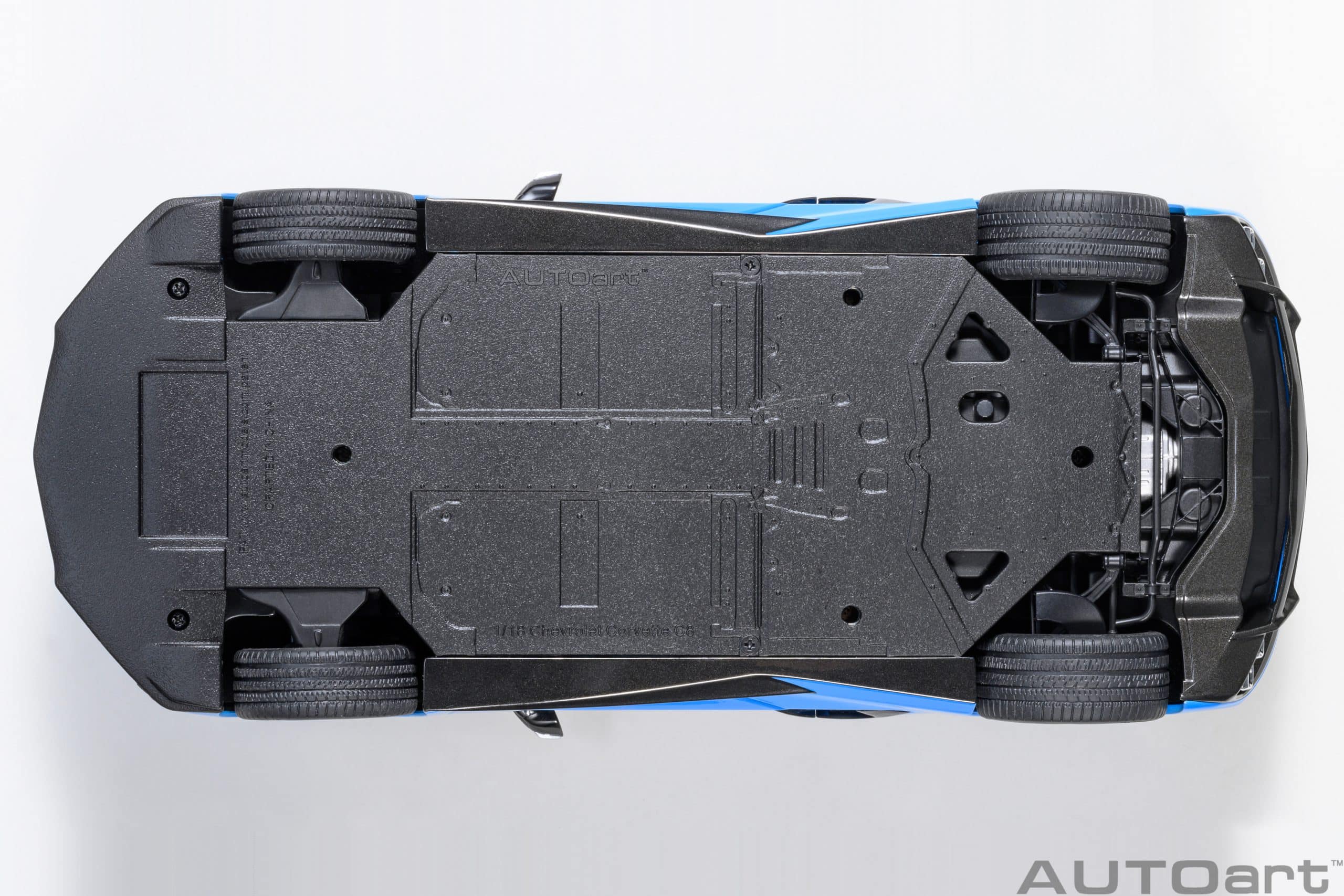AUTOart Chevrolet Corvette C8 Stingray Z51 2020 1:18 - Rapid Blue – Bild 10
