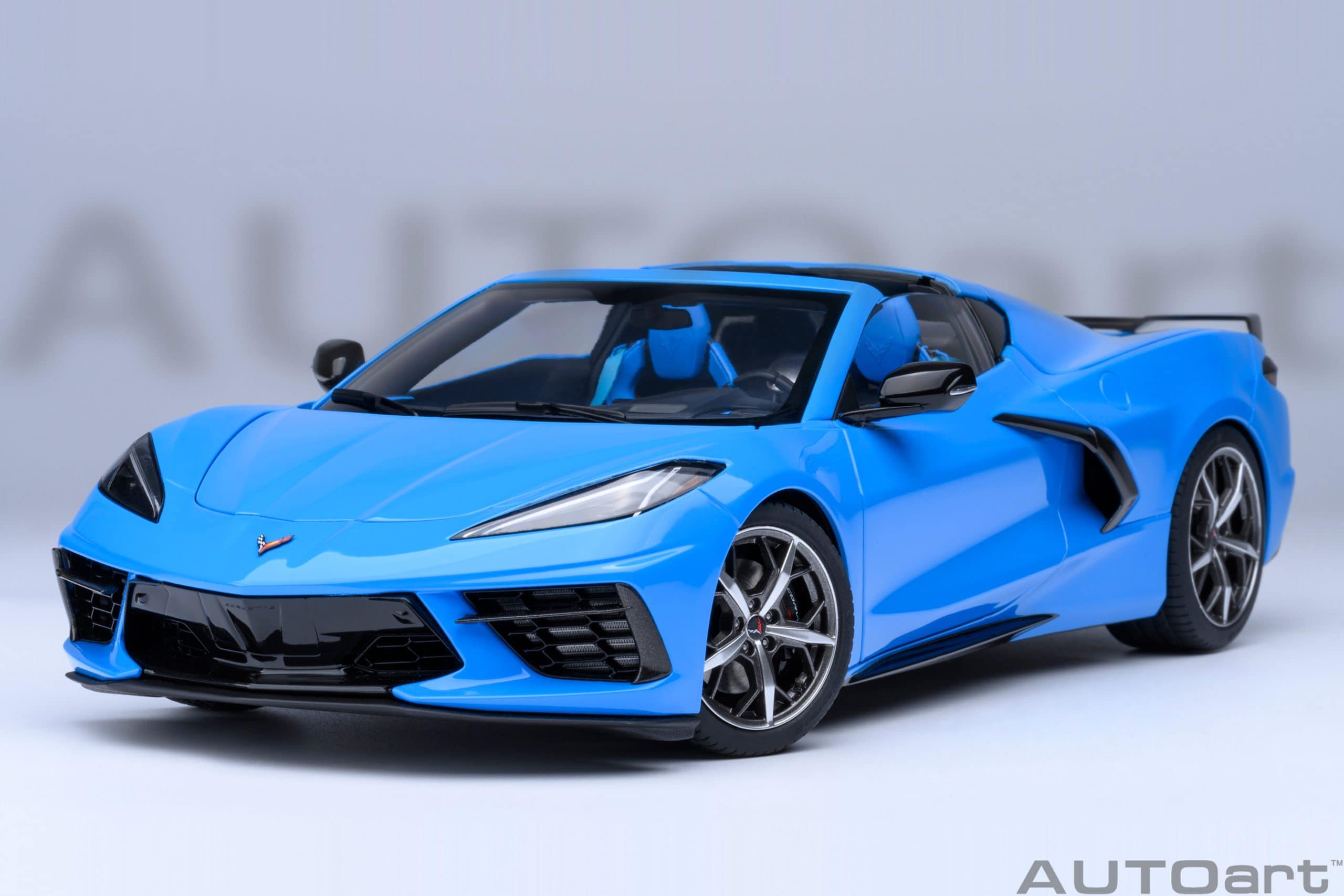 AUTOart Chevrolet Corvette C8 Stingray Z51 2020 1:18 - Rapid Blue – Bild 18