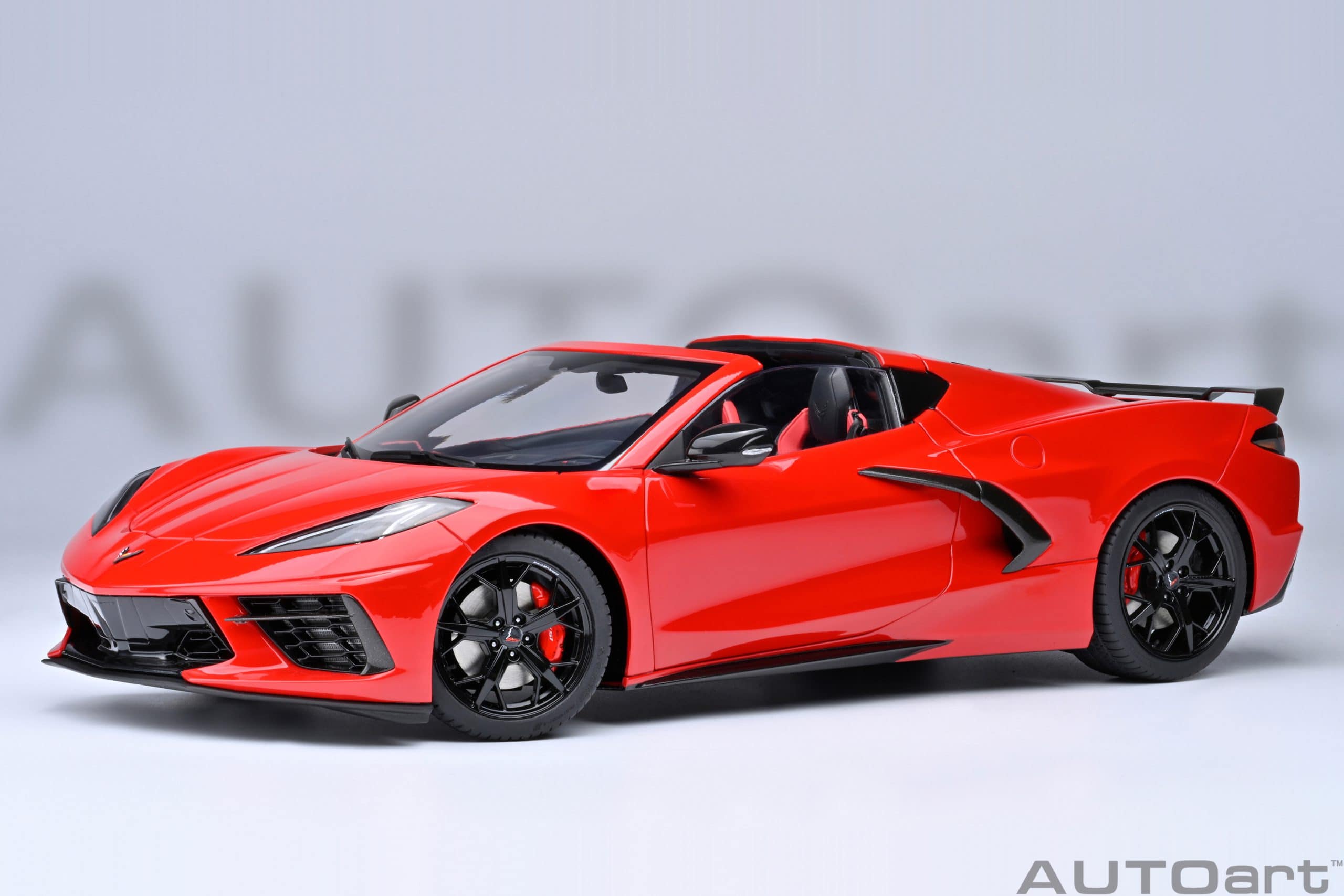AUTOart シボレー コルベット C8 スティングレイ Z51 2020 1:18