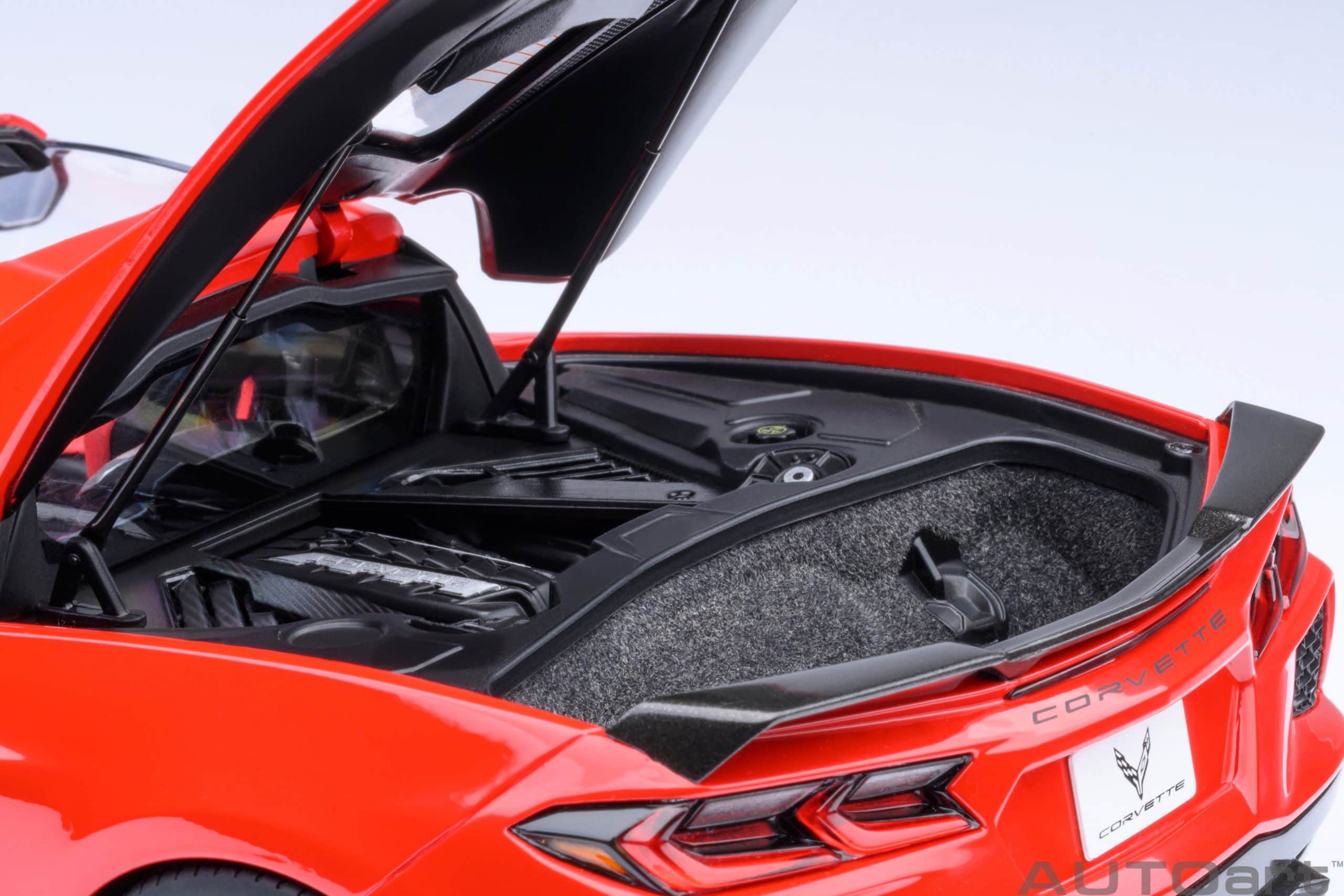 AUTOart Chevrolet Corvette C8 Stingray Z51 2020 1:18 - Torch Red – Bild 14