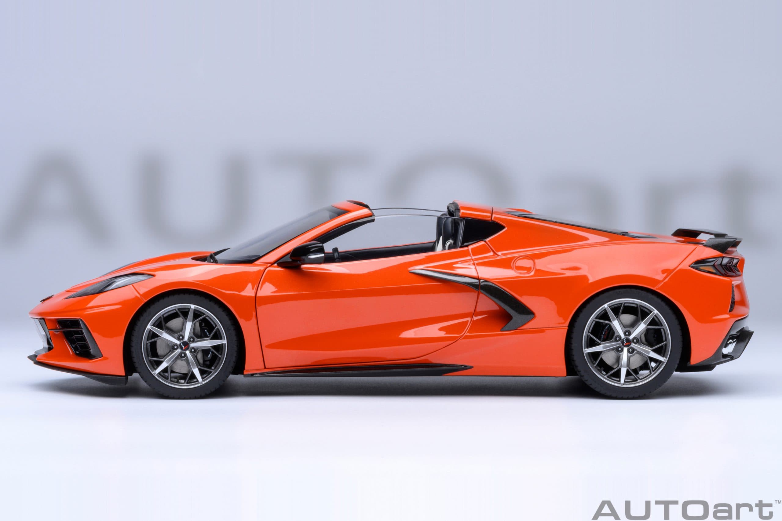 AUTOart Chevrolet Corvette C8 Stingray Z51 2020 1:18 - Sebring Orange - Immagine 5