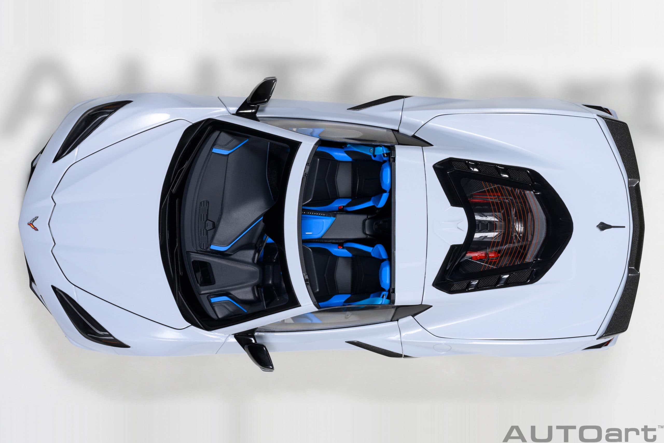 AUTOart Chevrolet Corvette C8 Stingray Z51 1:18 - Ceramic Matrix Grey Metallic – Bild 9