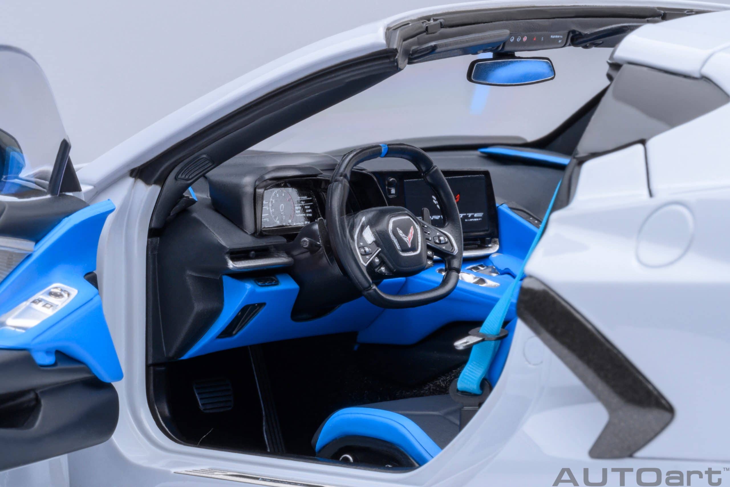 AUTOart Chevrolet Corvette C8 Stingray Z51 1:18 - Ceramic Matrix Grey Metallic – Bild 11