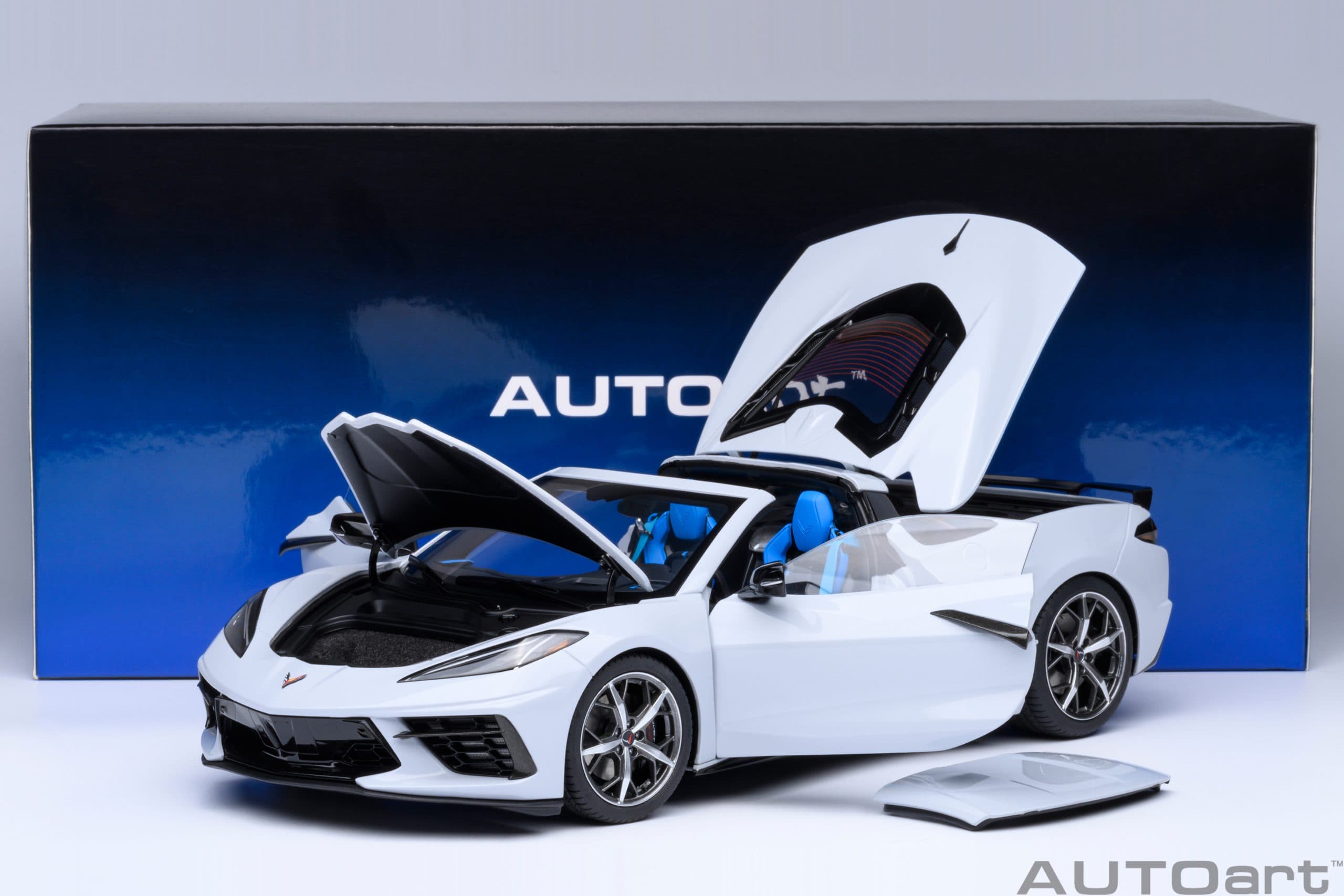 AUTOart Chevrolet Corvette C8 Stingray Z51 1:18 - Ceramic Matrix Grey Metallic – Bild 23