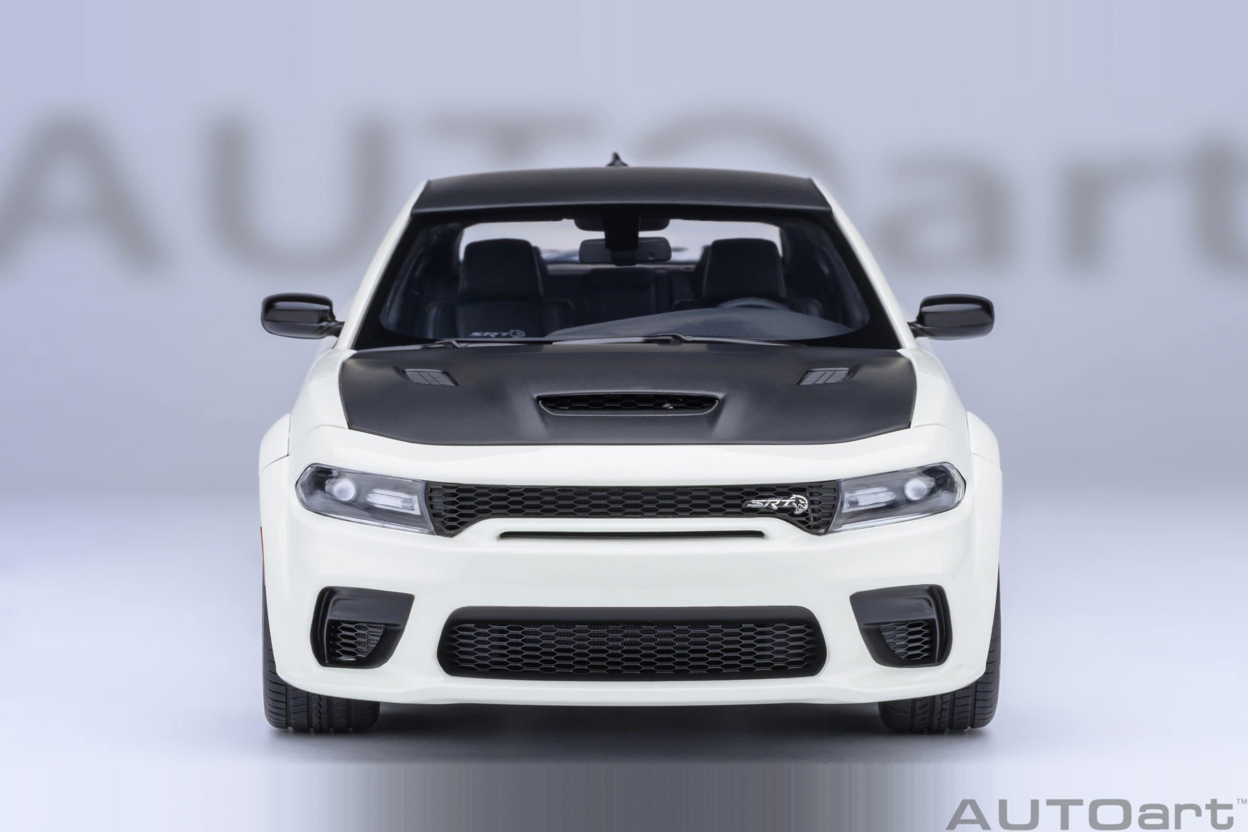 AUTOart Dodge Charger SRT Hellcat Redeye Jailbreak 1:18 - Knuckle White - Image 5