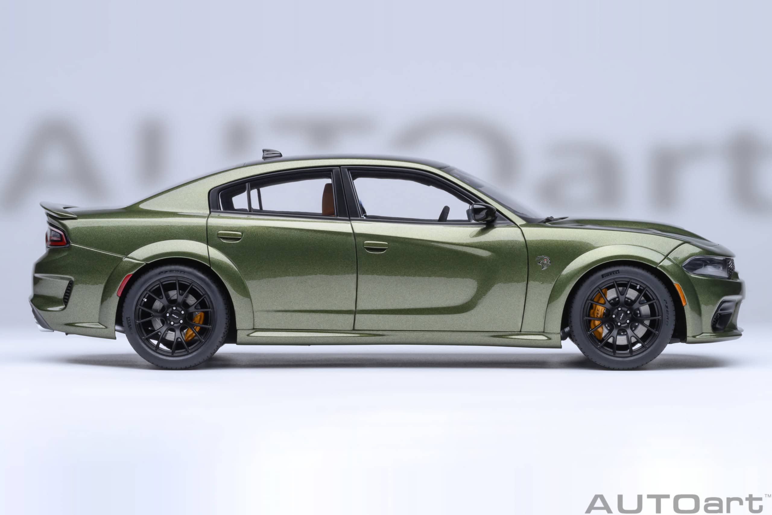 AUTOart Dodge Charger SRT Hellcat Redeye Jailbreak 1:18 - F8 Green - Image 4