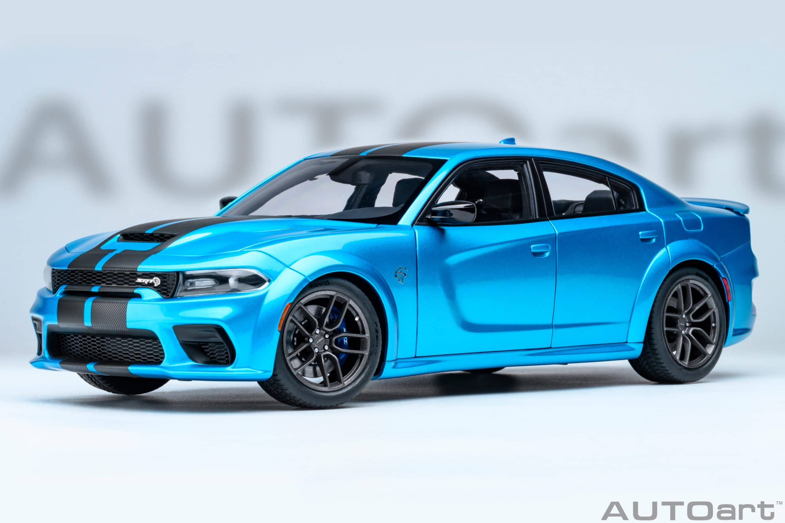 AUTOart Dodge Charger SRT Hellcat Redeye Jailbreak 1:18 - B5 Blue