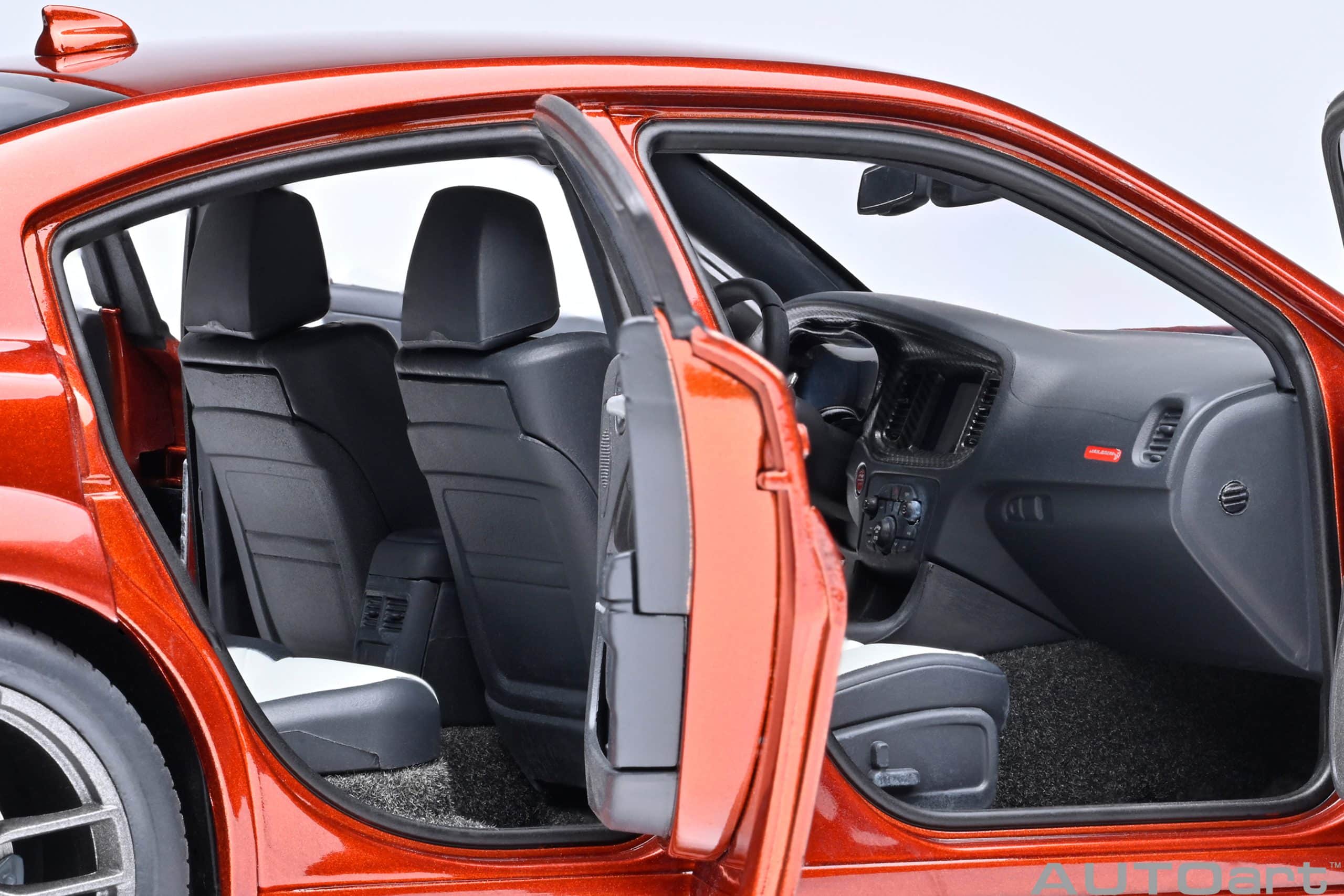 AUTOart Dodge Charger SRT Hellcat Redeye Jailbreak 1:18 - Sinamon - Immagine 10