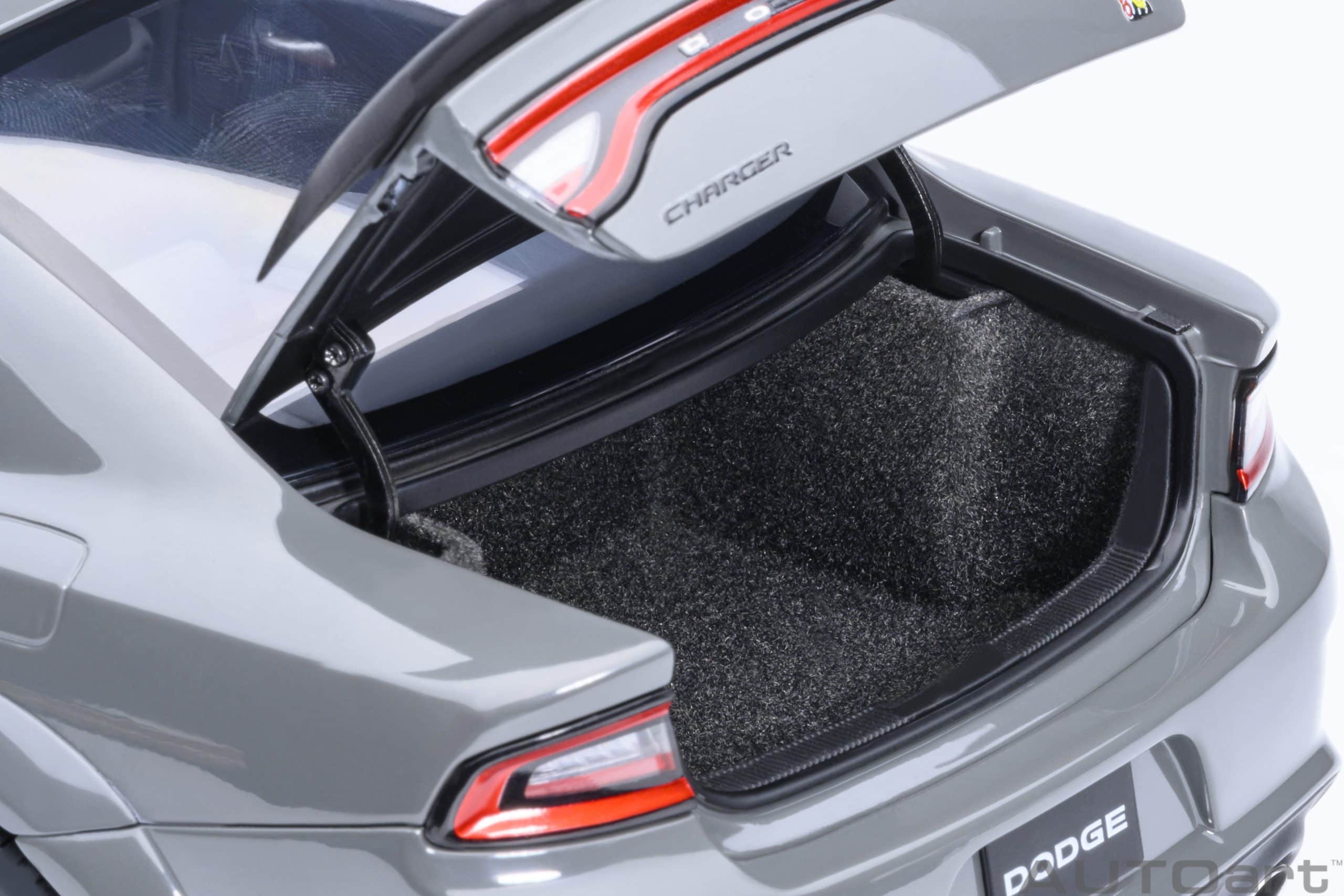 AUTOart Dodge Charger Scat Pack Widebody 1:18 - Destroyer Grey - Image 13