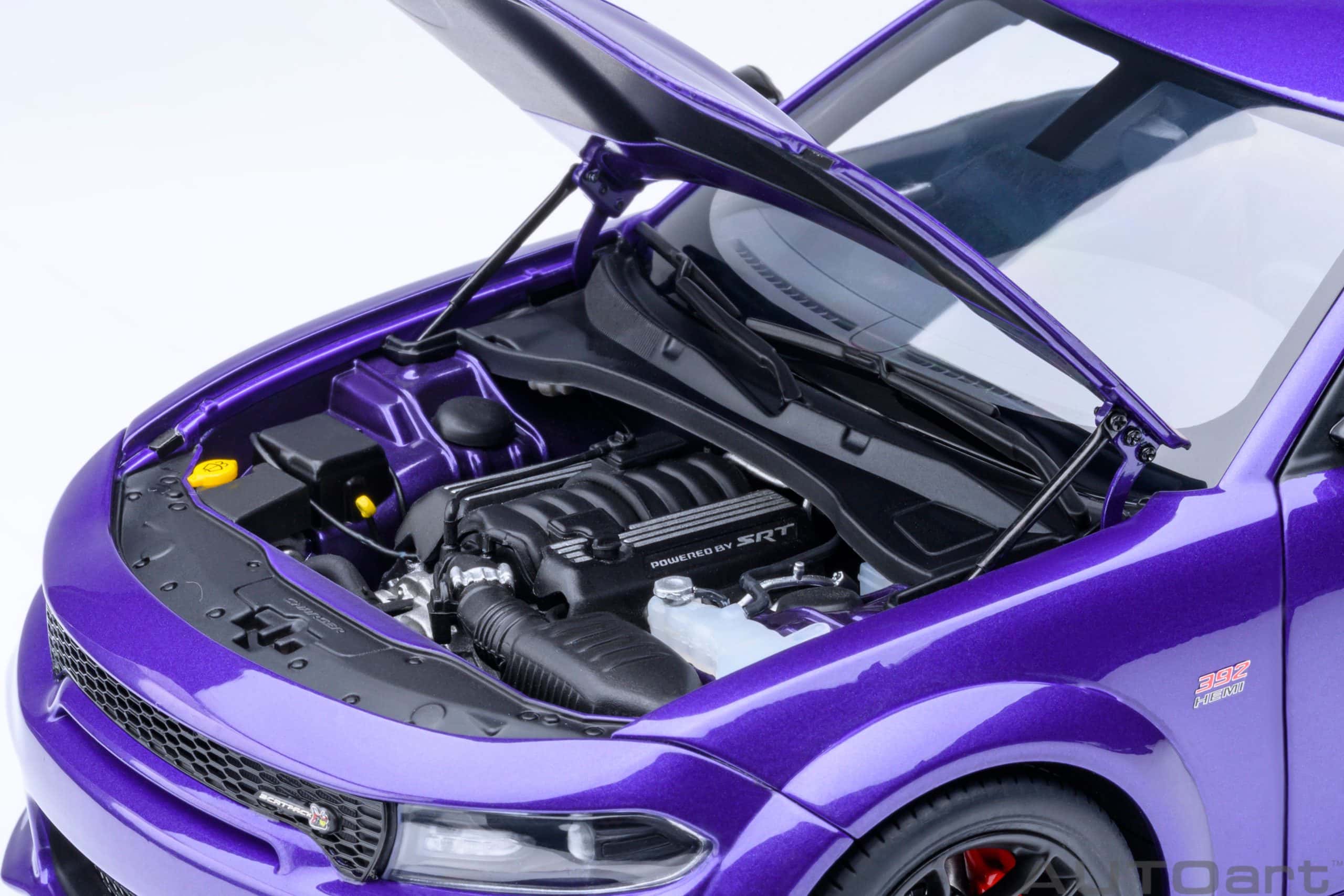 AUTOart Dodge Charger Scat Pack Widebody 1:18 - Plum Crazy - Image 11