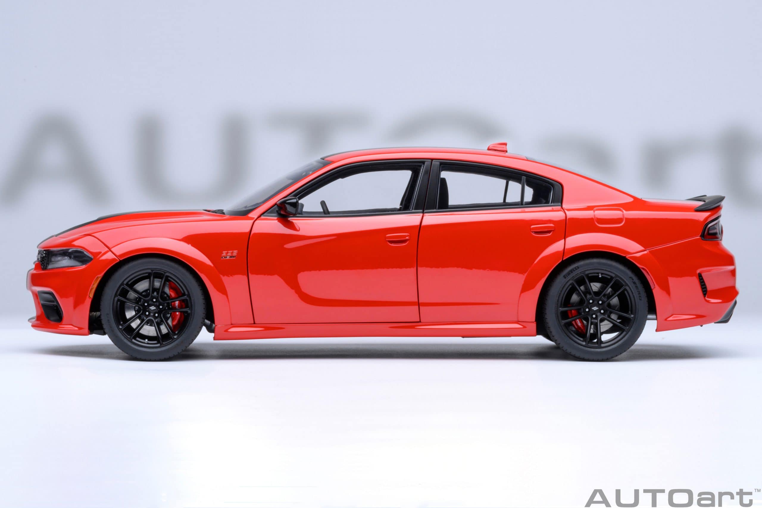 AUTOart Dodge Charger Scat Pack Widebody 1:18 - TorRed - Image 3