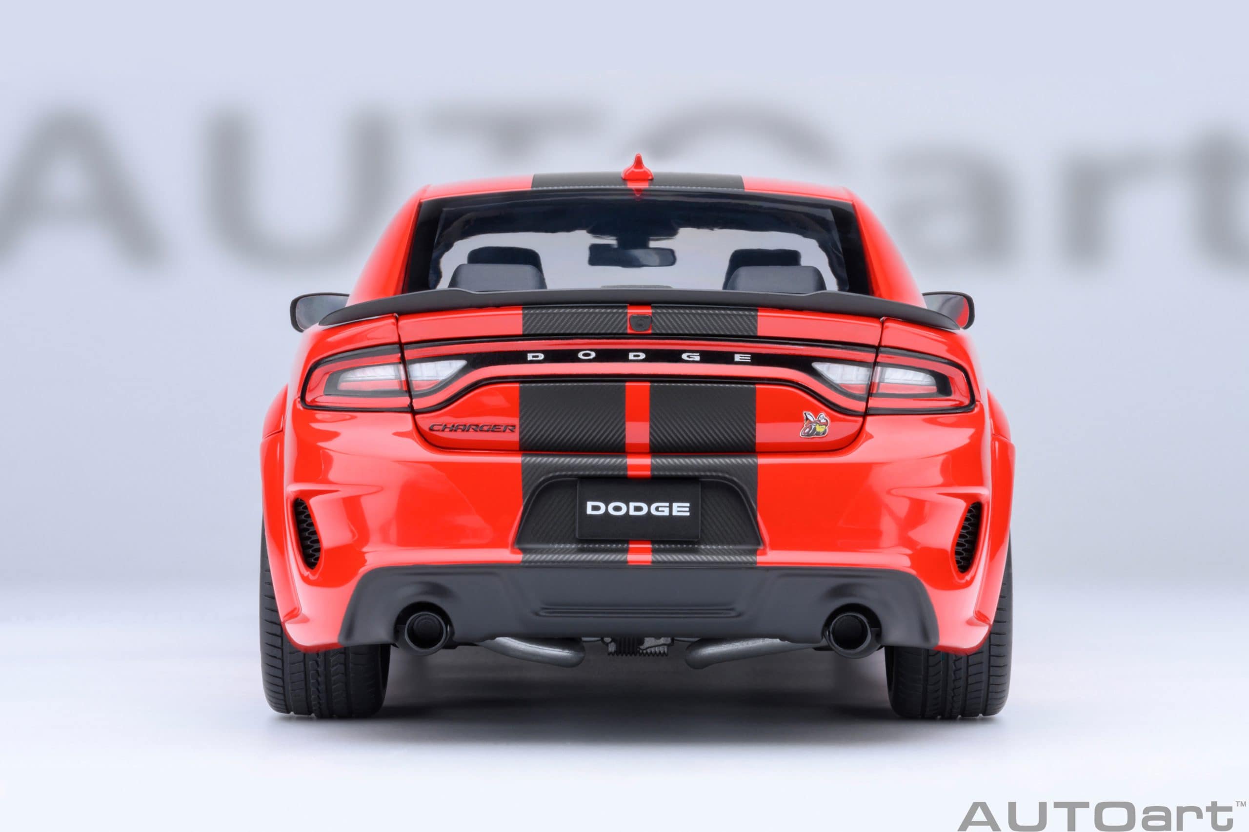 AUTOart Dodge Charger Scat Pack Widebody 1:18 - TorRed - Image 6