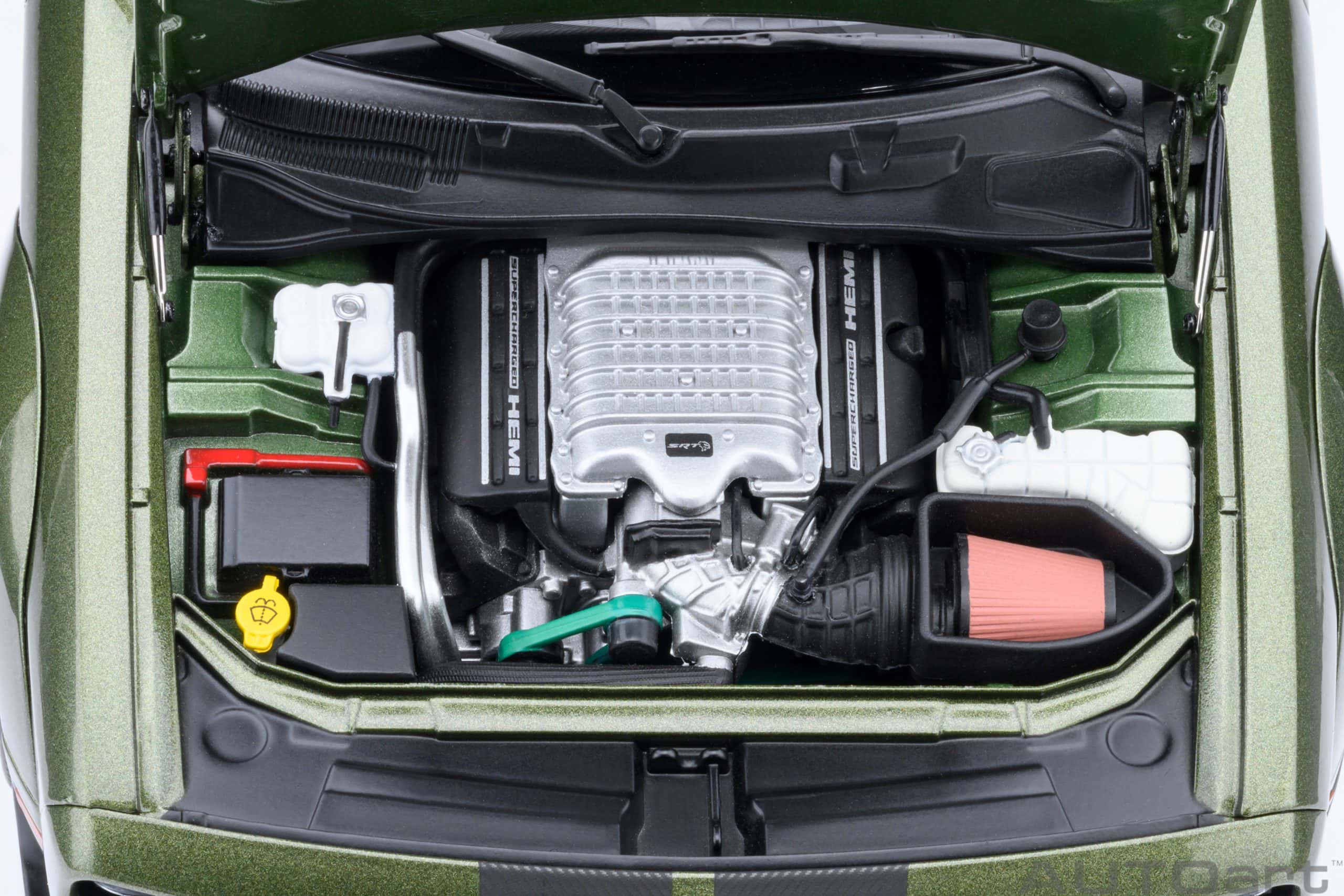 AUTOart Dodge Challenger SRT Jailbreak 2022 1:18 - F8 Green - Image 12