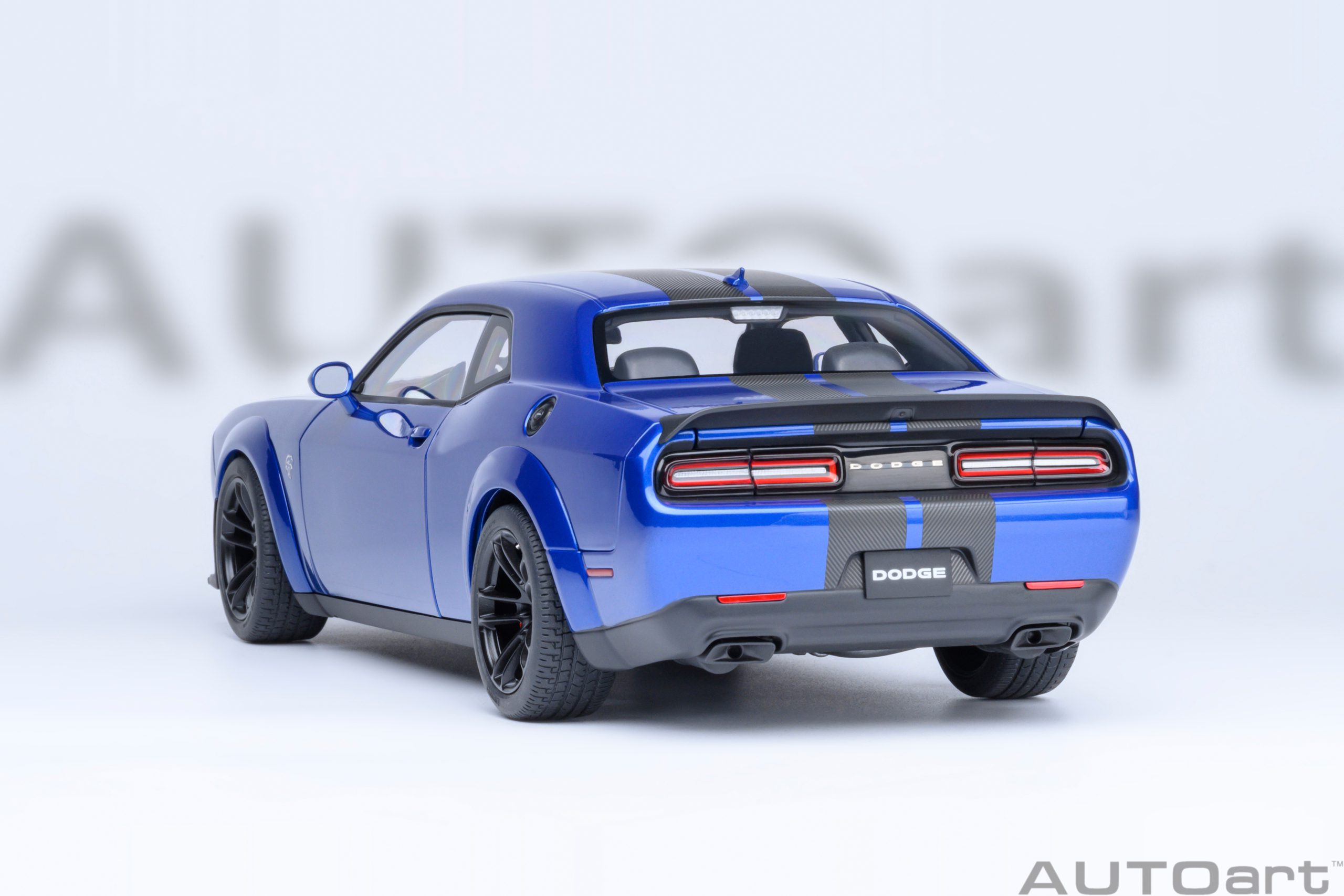 AUTOart Dodge Challenger SRT Jailbreak 2022 1:18 - Indigo Blue - Image 20