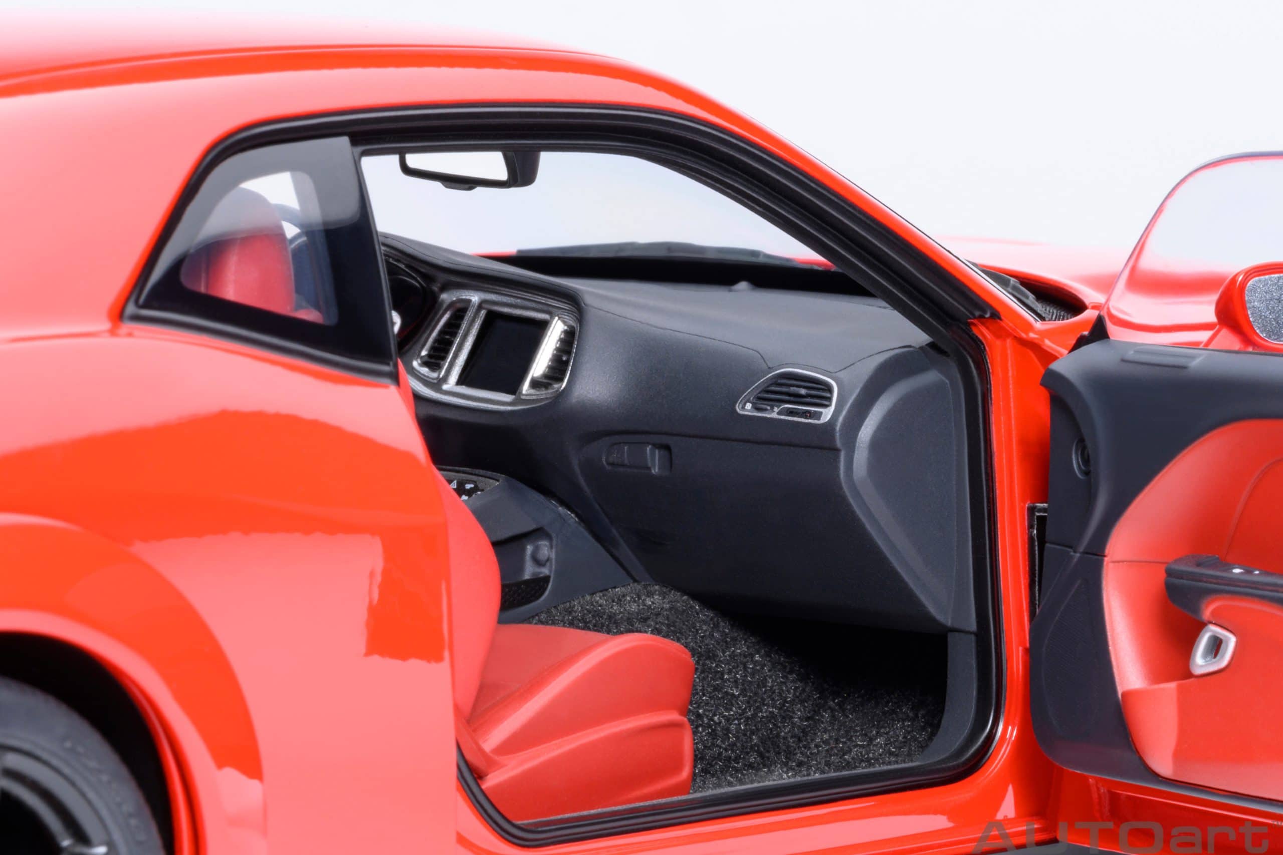 AUTOart Dodge Challenger SRT Jailbreak 2022 1:18 - TorRed - Image 10