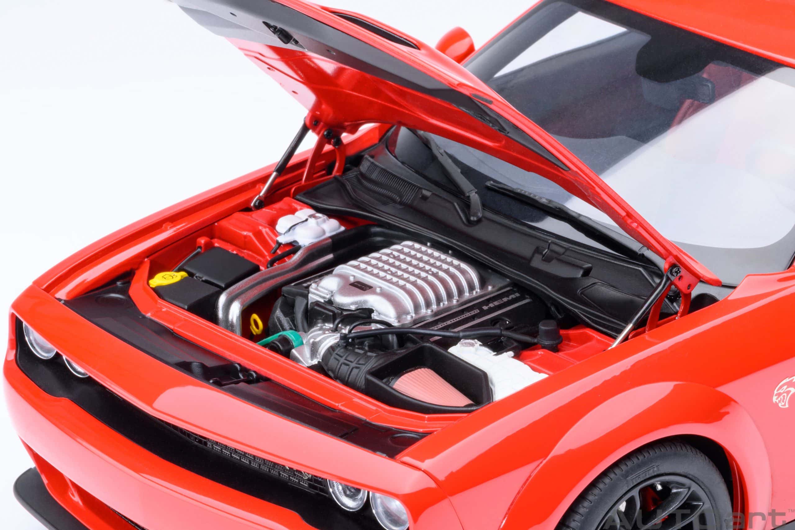 AUTOart Dodge Challenger SRT Jailbreak 2022 1:18 - TorRed - Image 11