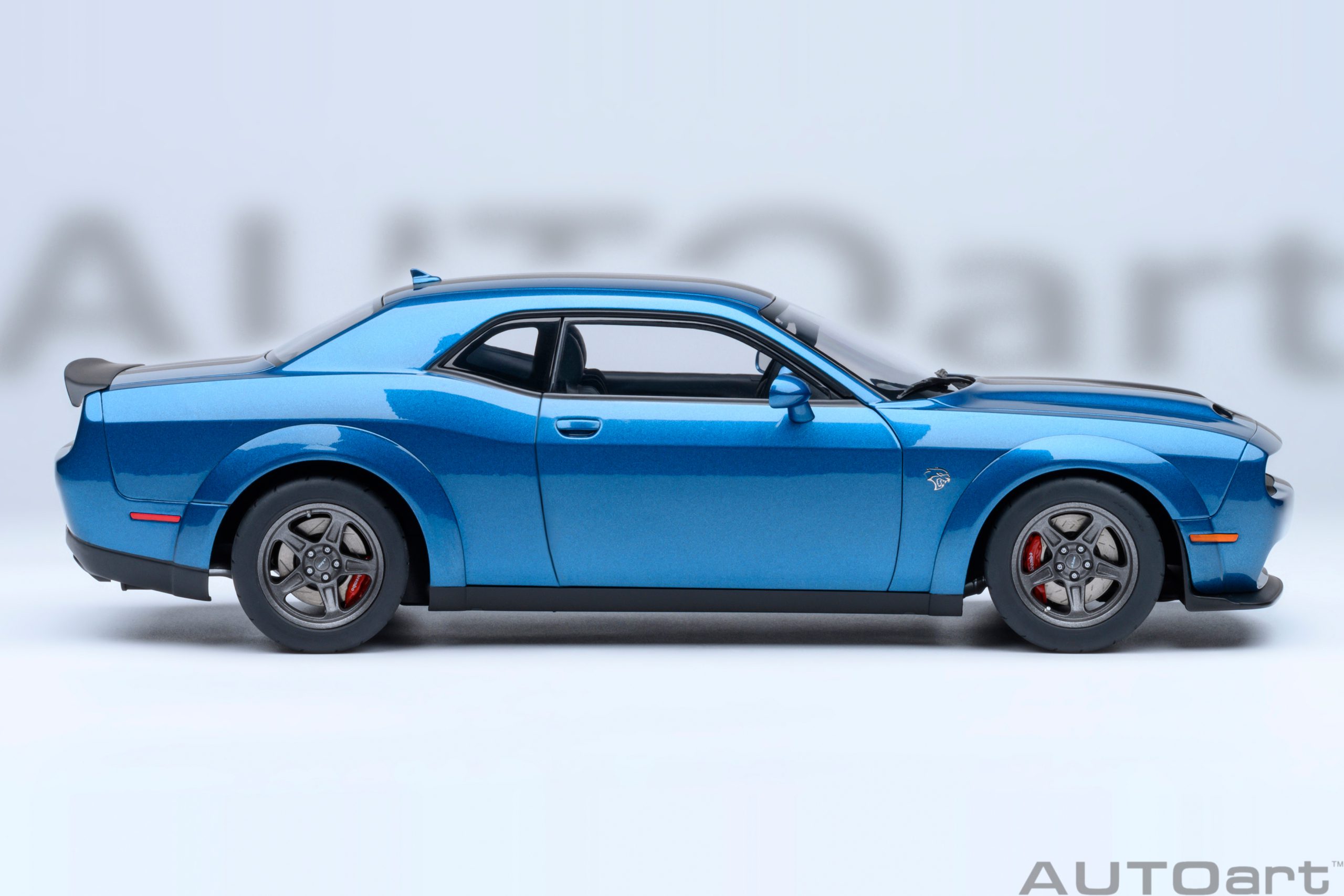 AUTOart Dodge Challenger SRT Super Stock 2023 1:18 - Frostbite - Immagine 4