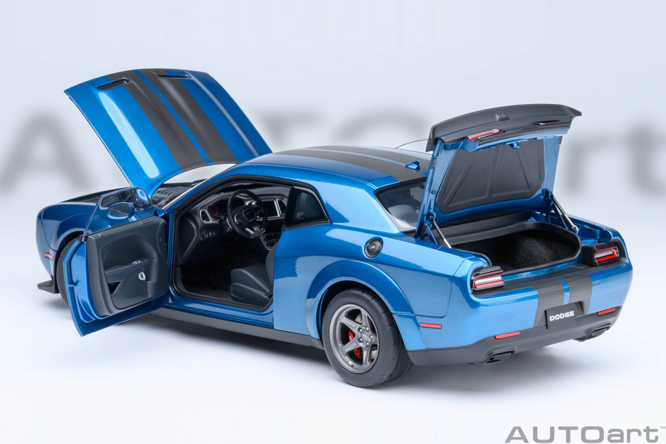 AUTOart Dodge Challenger SRT Super Stock 2023 1:18 - Frostbite - Immagine 16