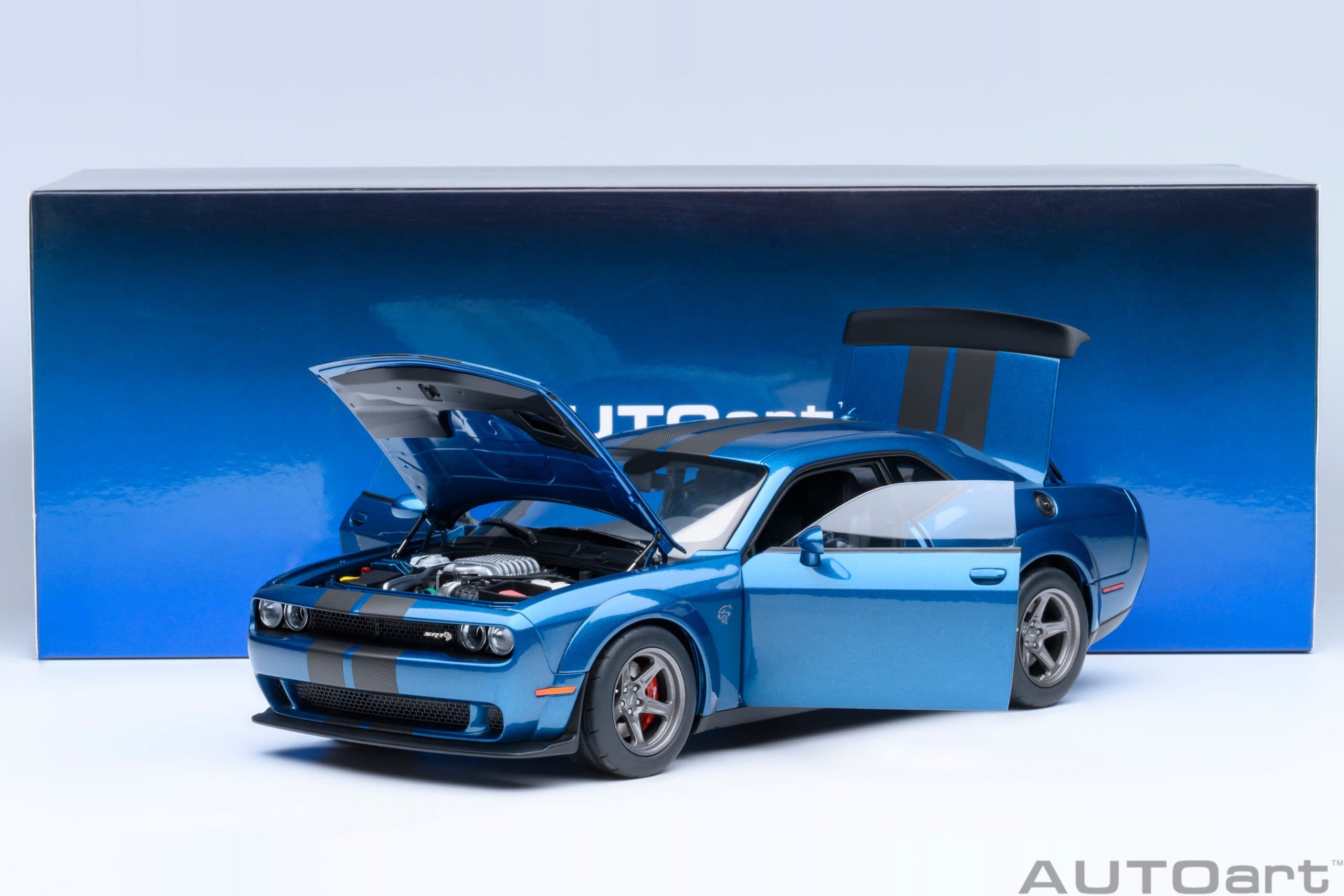AUTOart Dodge Challenger SRT Super Stock 2023 1:18 - Frostbite - Immagine 21