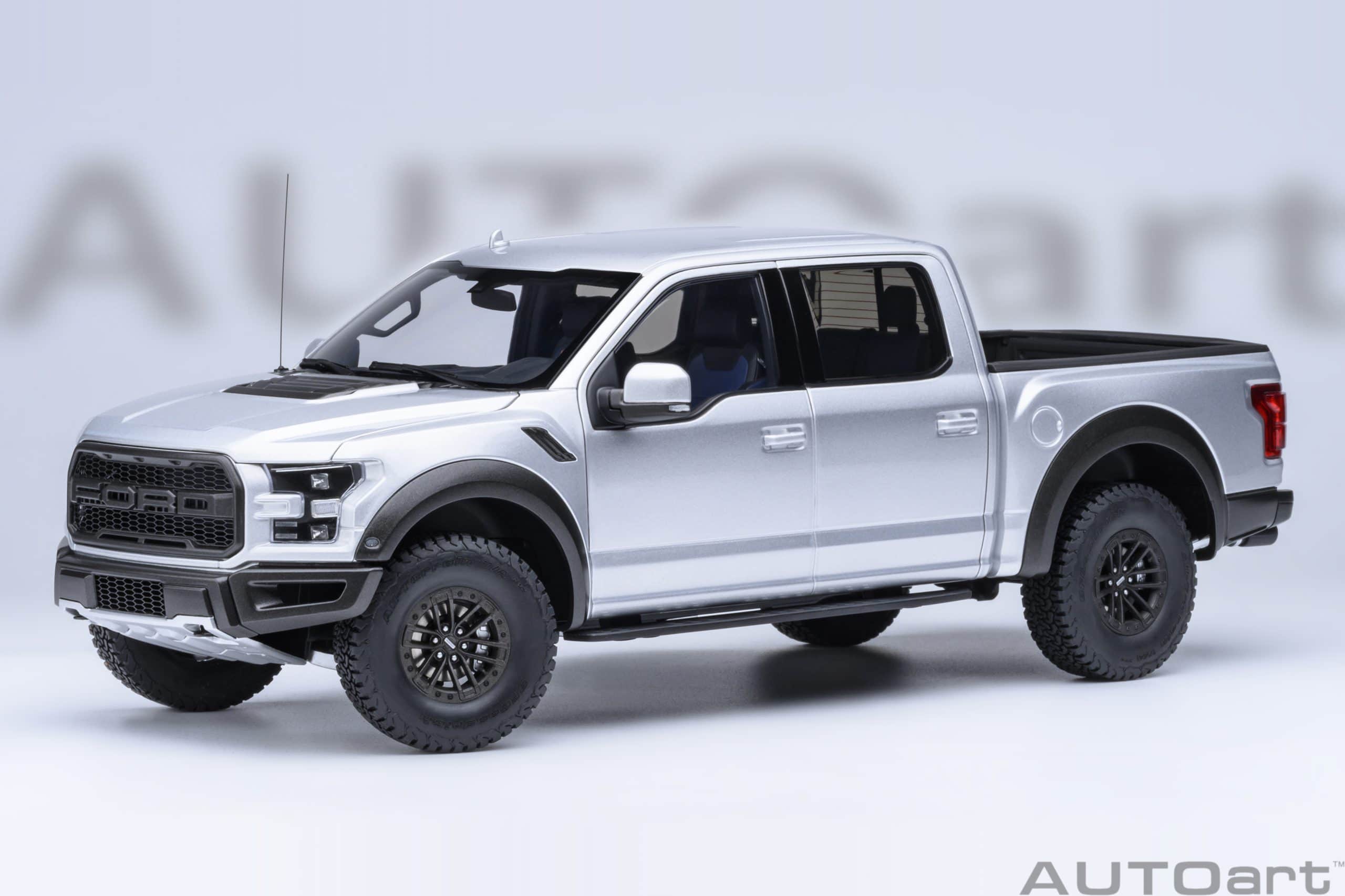 AUTOart Ford F-150 Raptor Supercrew 2019 1:18 - Ingot Silver
