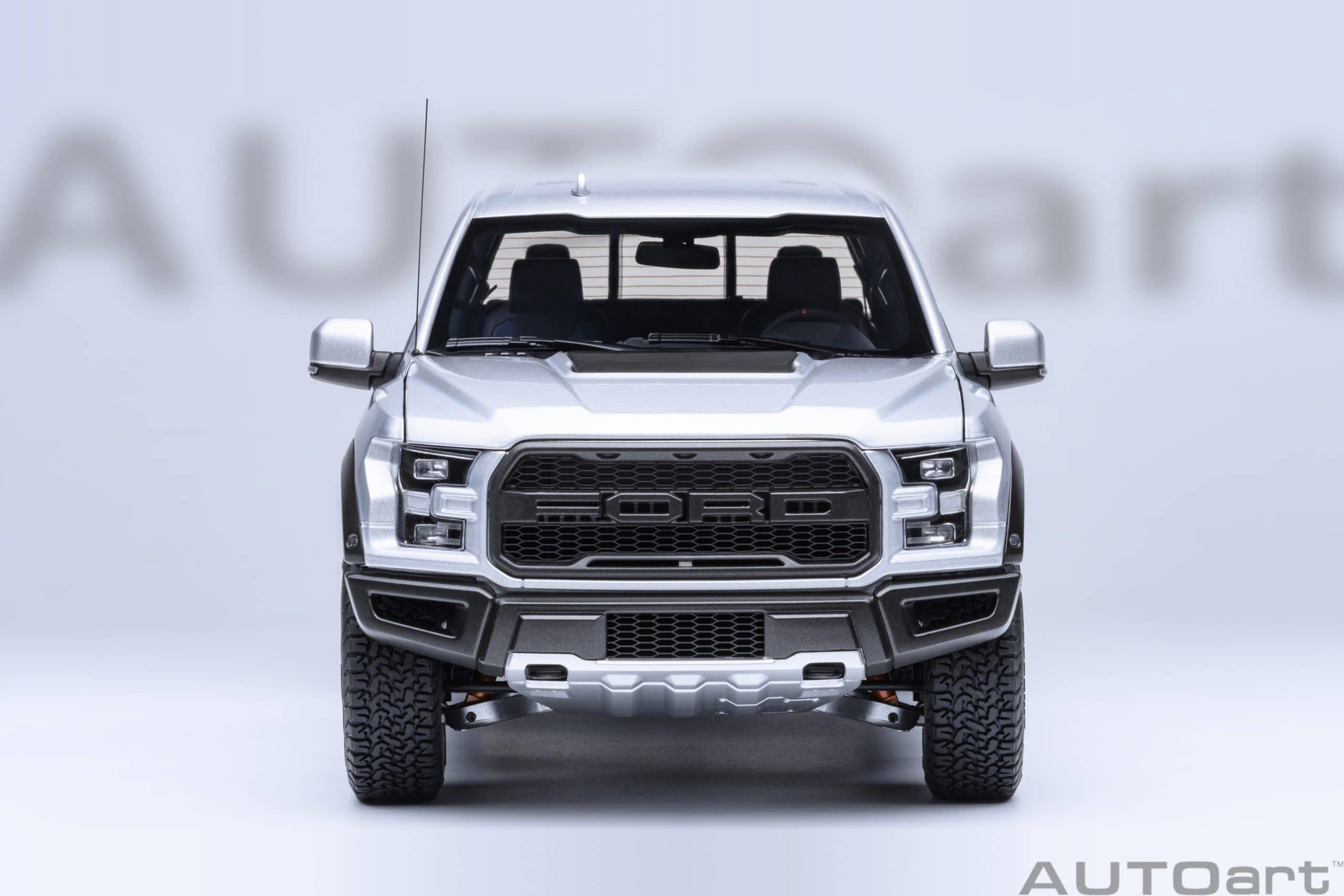 AUTOart Ford F-150 Raptor Supercrew 2019 1:18 - Ingot Silver - Image 5