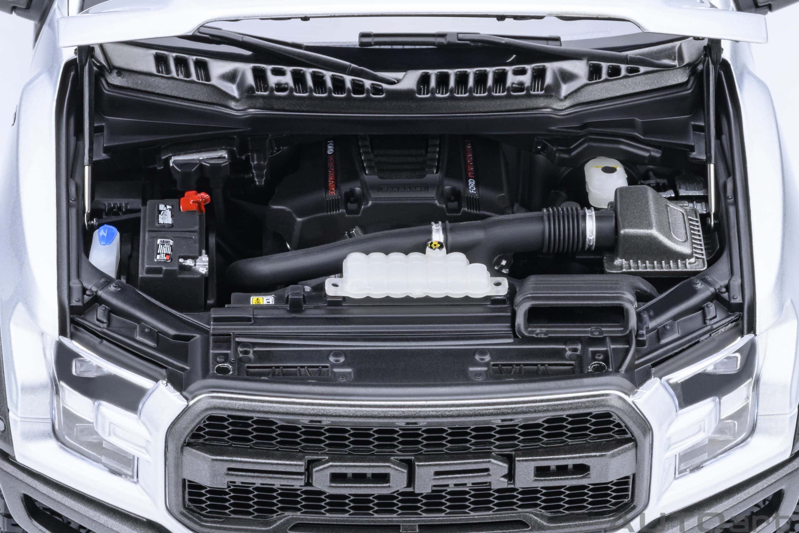AUTOart Ford F-150 Raptor Supercrew 2019 1:18 - Ingot Silver - Image 12