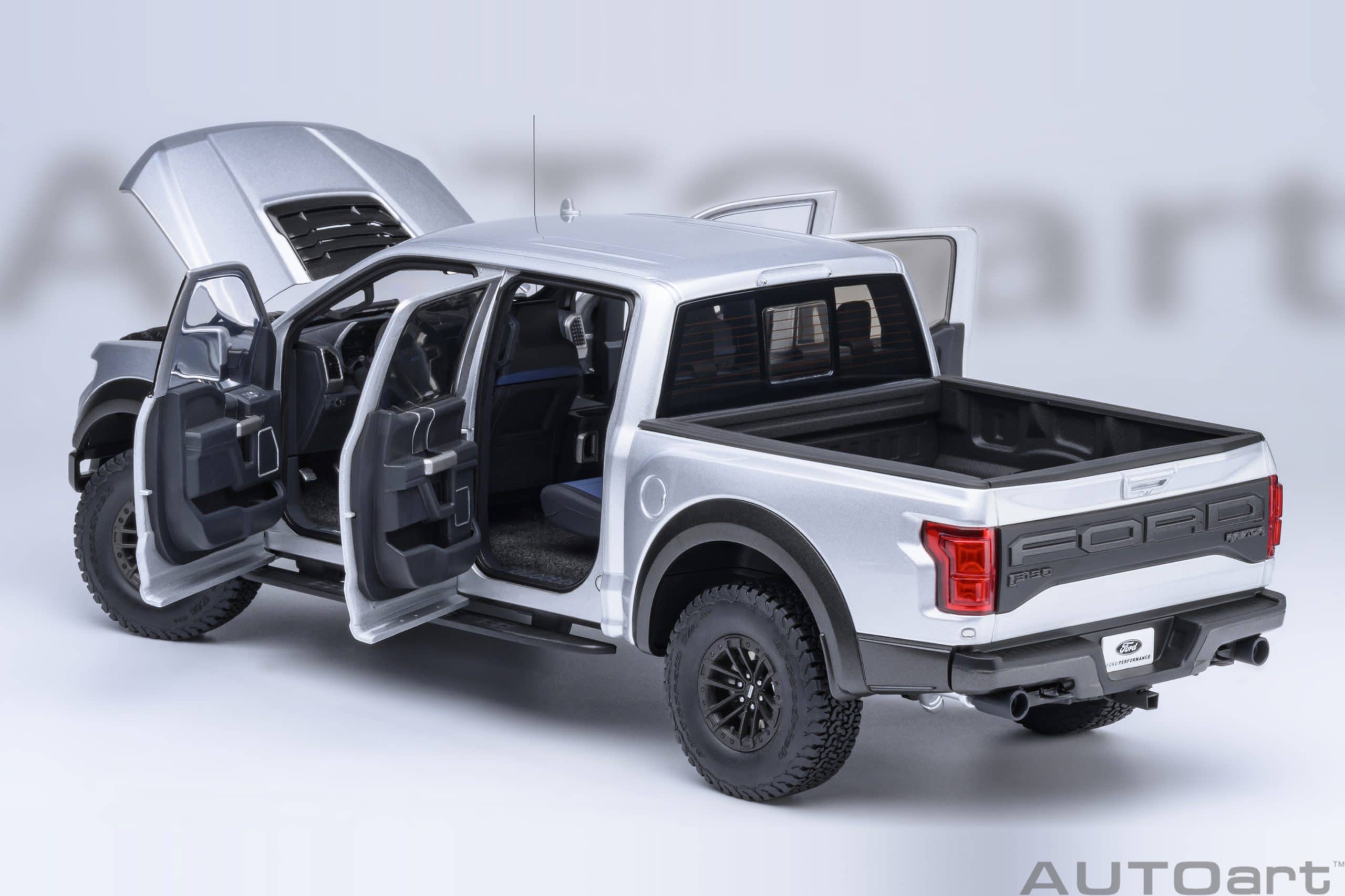 AUTOart Ford F-150 Raptor Supercrew 2019 1:18 - Ingot Silver - Image 16
