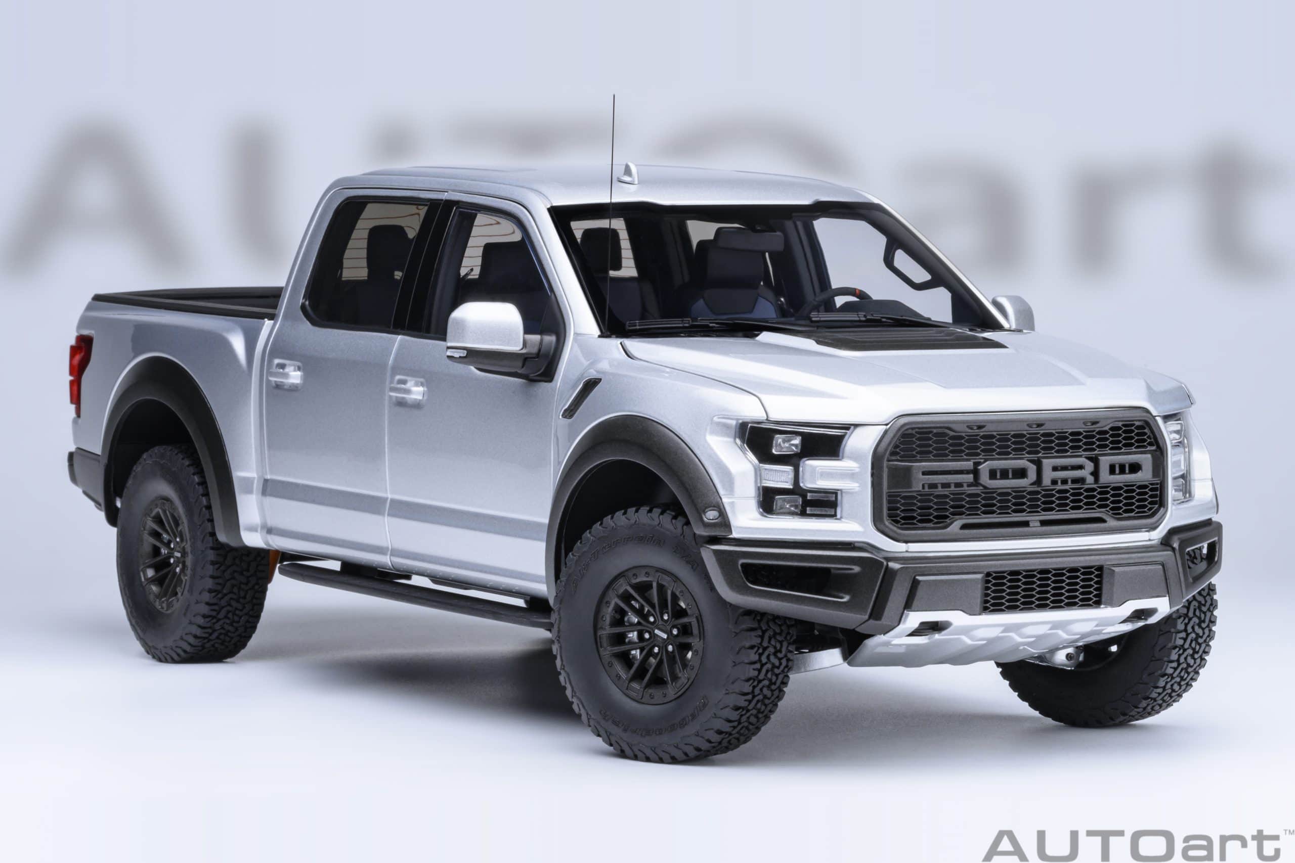 AUTOart Ford F-150 Raptor Supercrew 2019 1:18 - Ingot Silver - Image 18