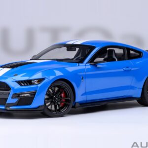 AUTOart Ford Mustang Shelby GT500 1:18 - Bleu Grabber