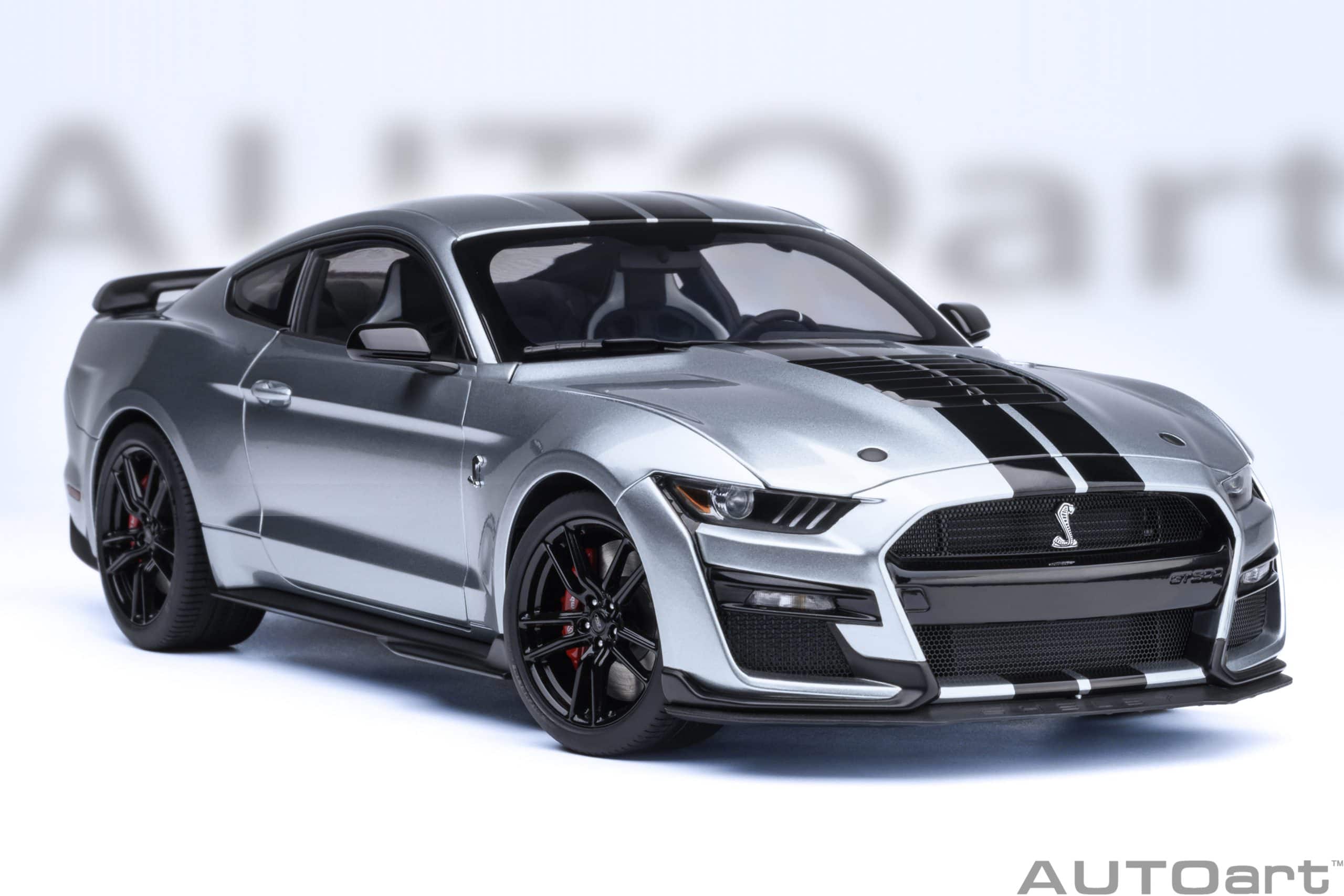 AUTOart Ford Mustang Shelby GT500 1:18 - Iconic Silver - Image 16
