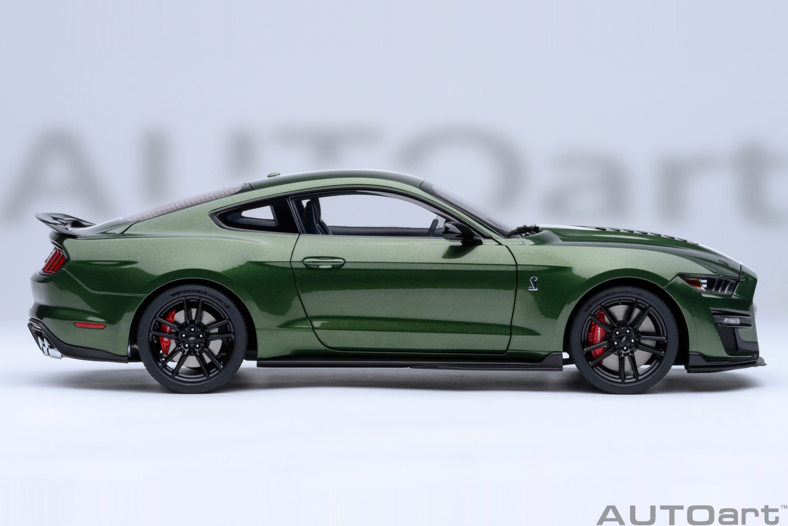 AUTOart 1/18 フォード マスタング ブリット AUTOart フォード マスタング シェルビー GT500 1:18 - エラプション