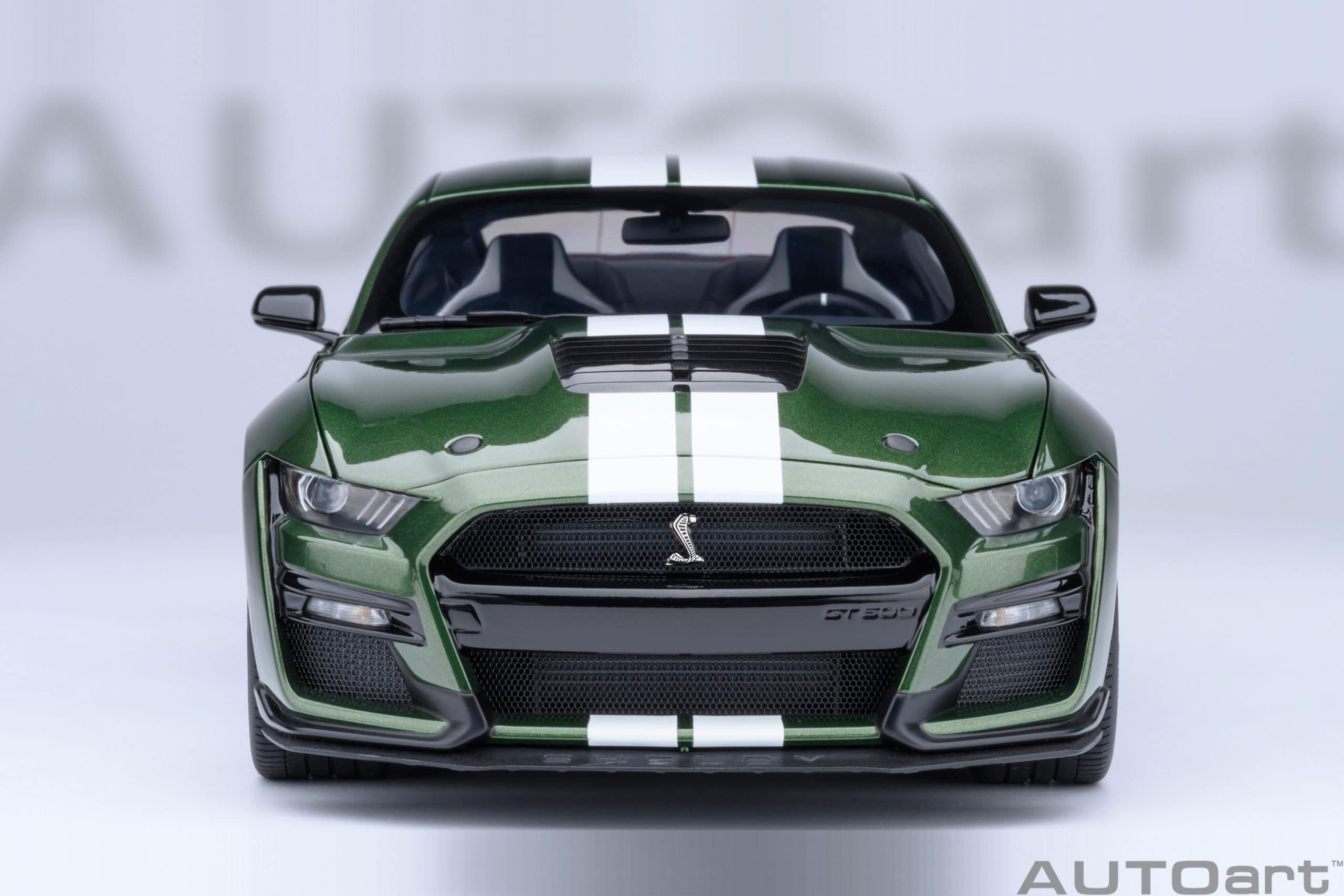 AUTOart Ford Mustang Shelby GT500 1:18 - Eruption Green - Image 5