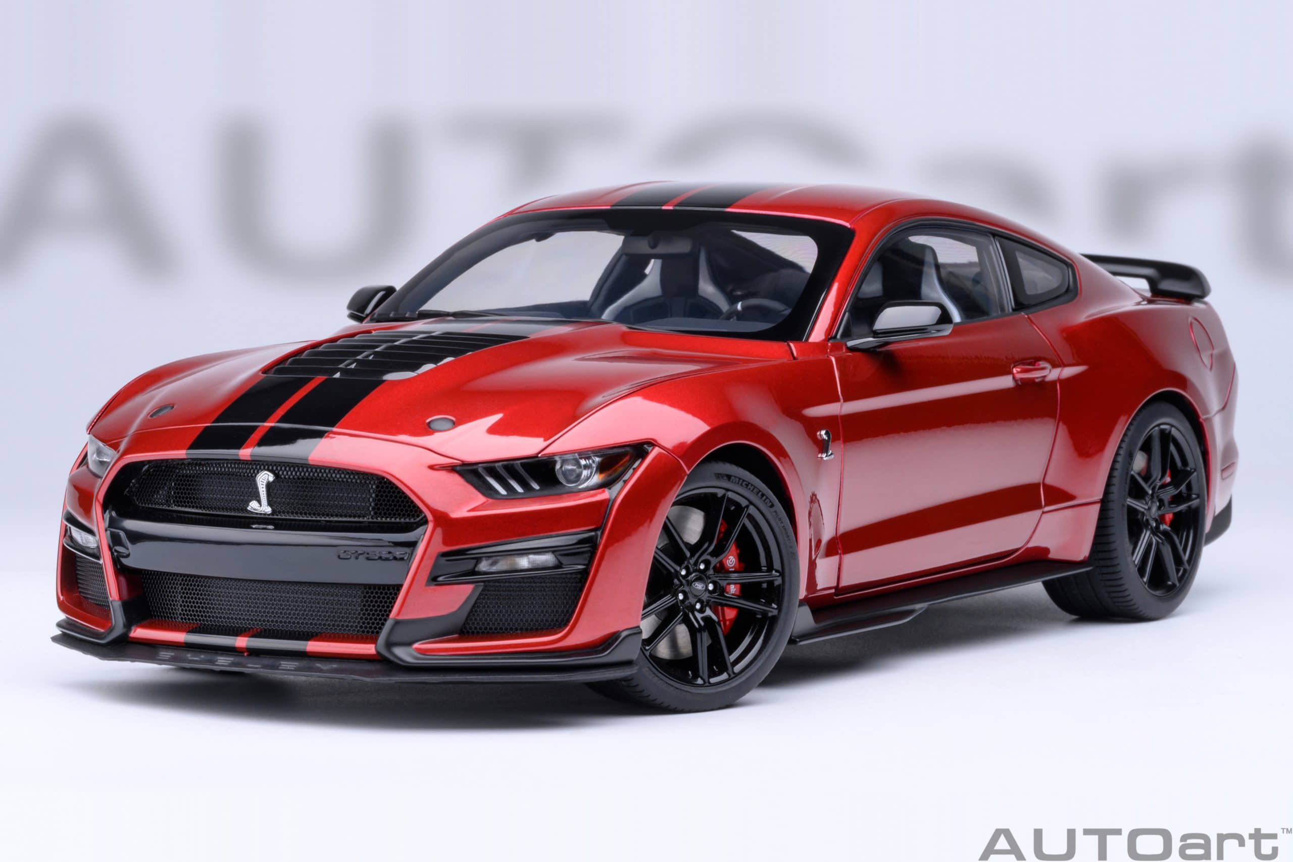 AUTOart Ford Mustang Shelby GT500 1:18 - Rapid Red - Image 17