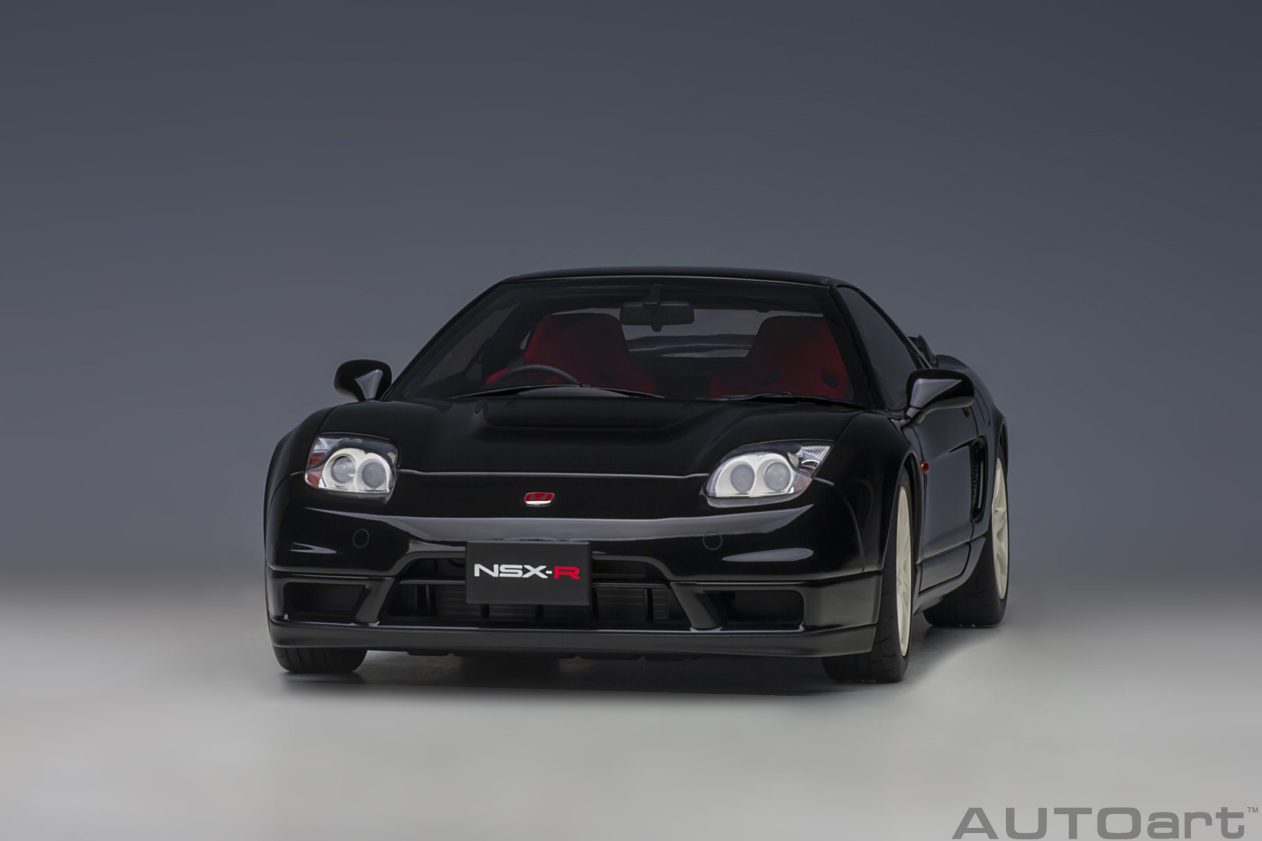 AUTOart Honda NSX-R (NA2) 2019 1:18 - Berlina Black - Image 16