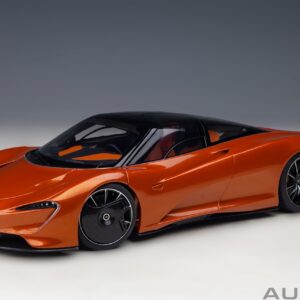 AUTOart McLaren Speedtail 1:18 - Volcano Orange