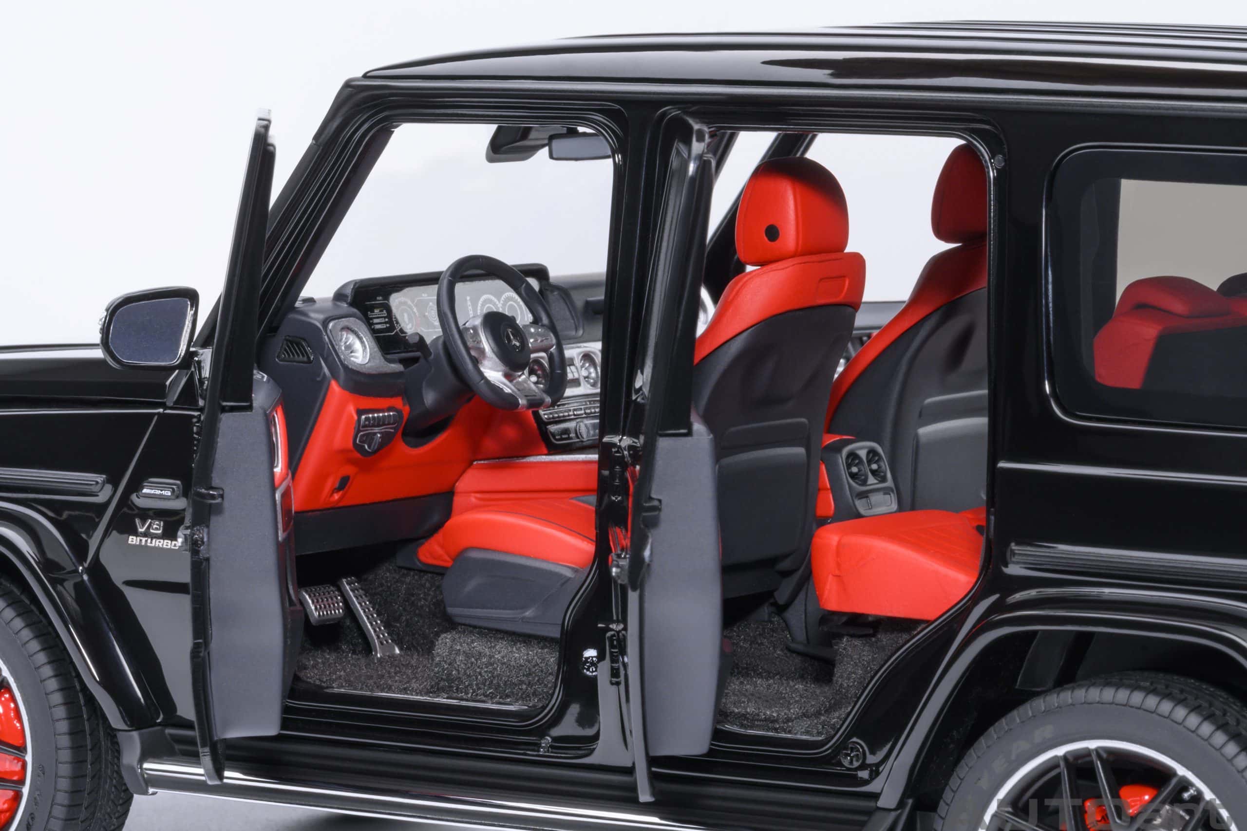 AUTOart Mercedes-AMG G63 2019 1:18 - Black - Image 9