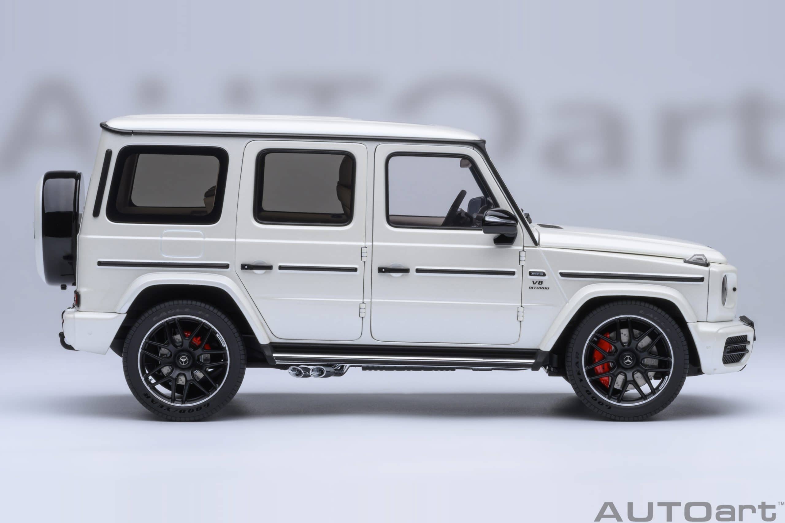 AUTOart Mercedes-AMG G63 2019 1:18 - Designo Brilliant White Metallic - Imagen 4