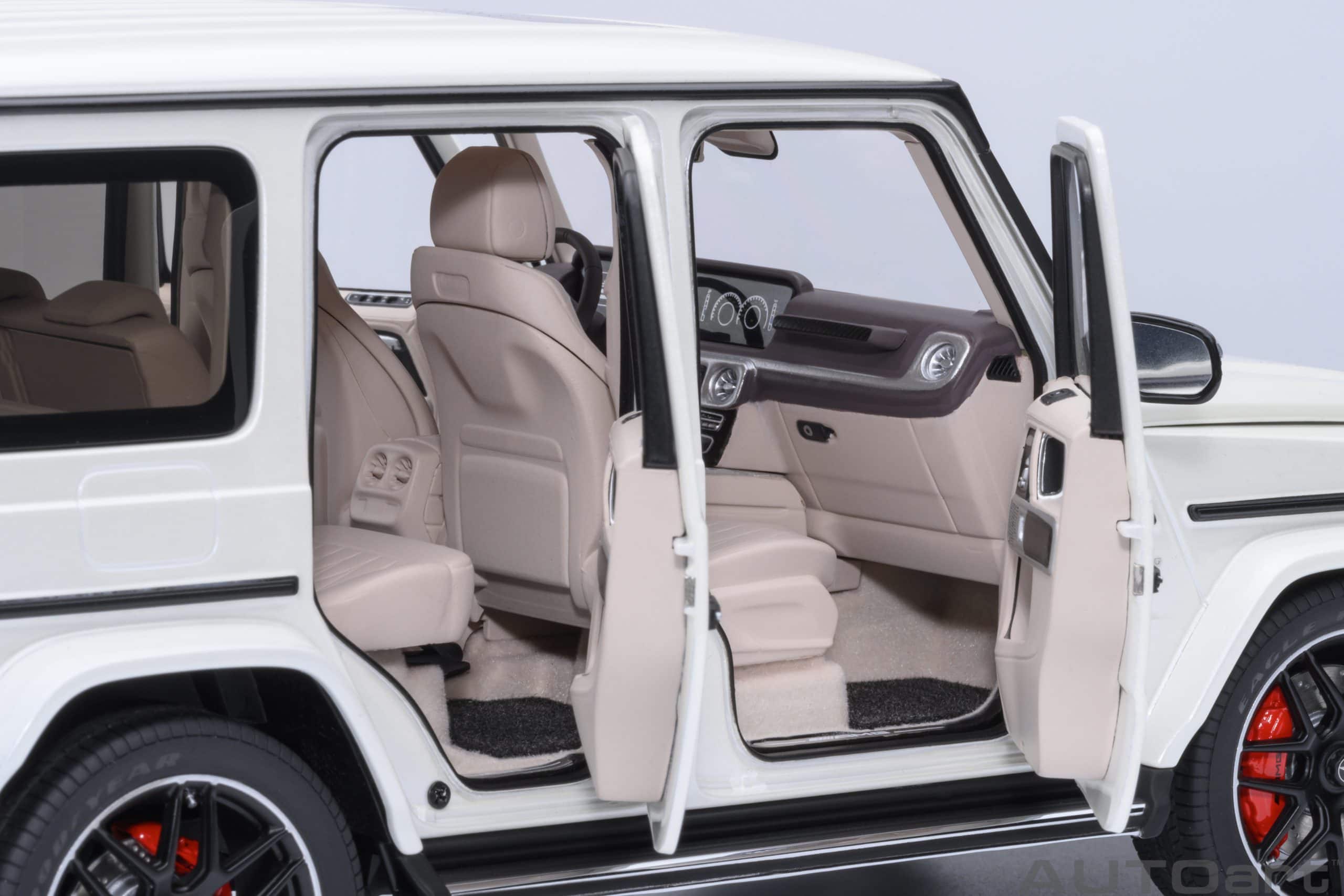 AUTOart Mercedes-AMG G63 2019 1:18 - Designo Brilliant White Metallic - Imagen 10