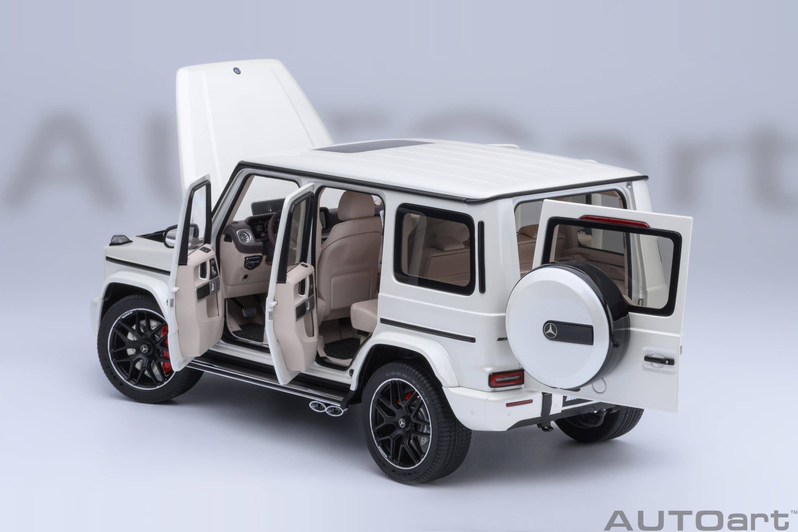 AUTOart Mercedes-AMG G63 2019 1:18 - Designo Brilliant White Metallic - Imagen 16