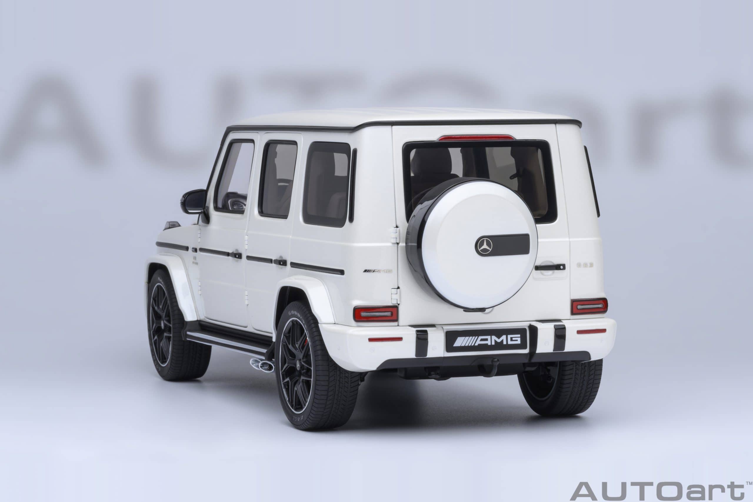 AUTOart Mercedes-AMG G63 2019 1:18 - Designo Brilliant White Metallic - Imagen 20