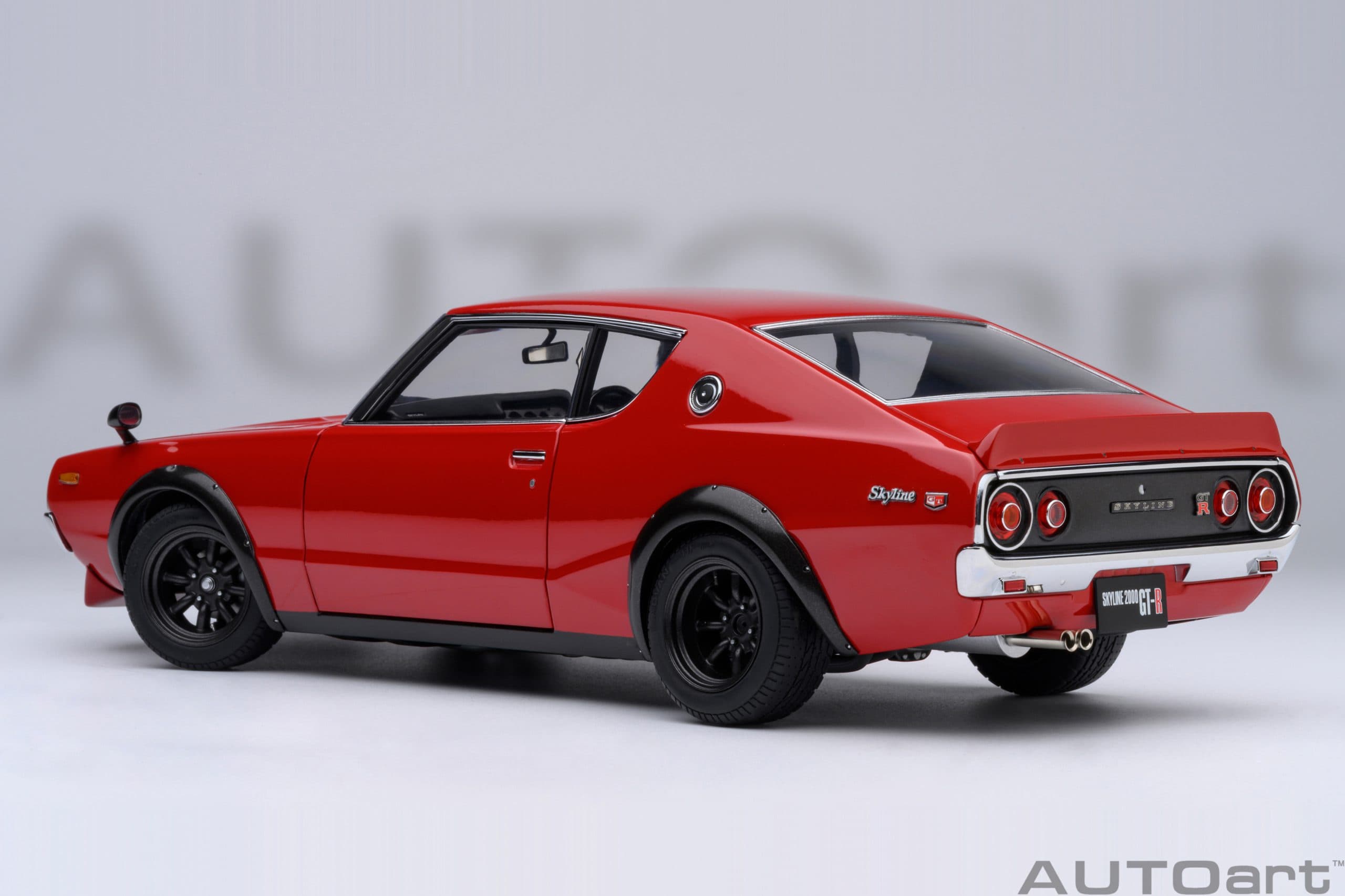 AUTOart Nissan Skyline 2000 GT-R 1973 (KPGC110) Tuned Version 1:18 - Red - Image 2