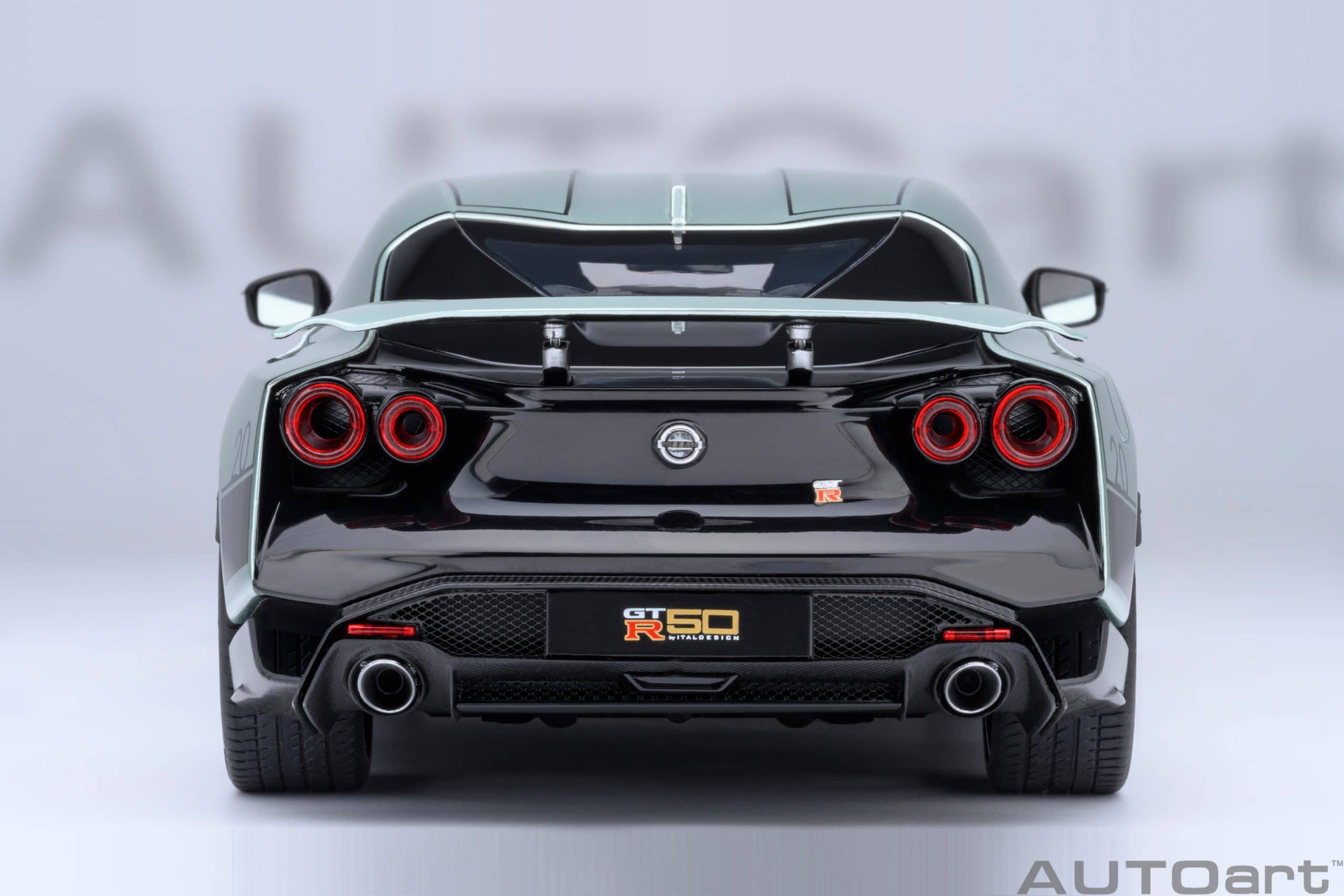 AUTOart Nissan GT-R50 by Italdesign 2020 1:18 - Metallic Green/Black - Image 6