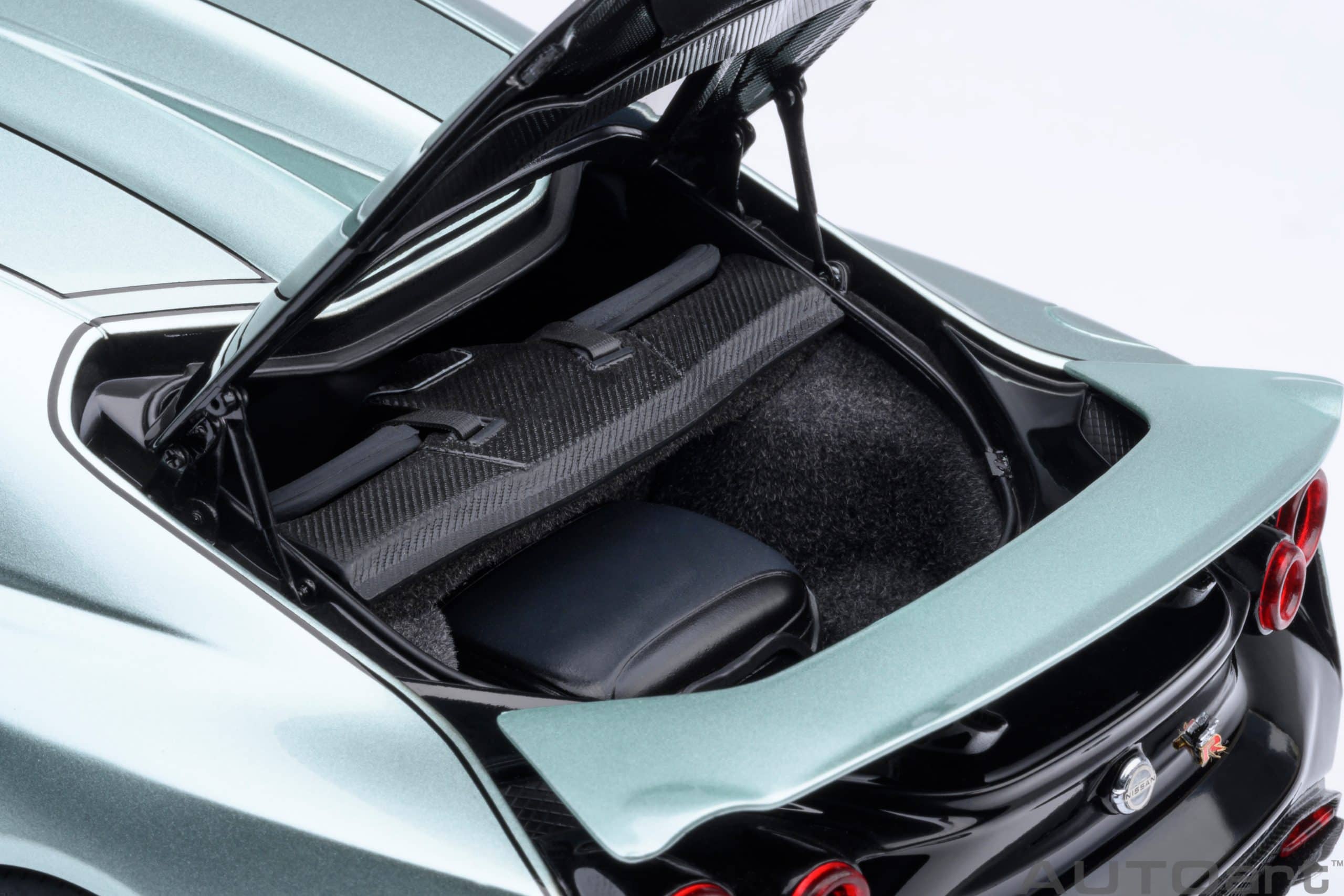 AUTOart Nissan GT-R50 by Italdesign 2020 1:18 - Metallic Green/Black - Image 16