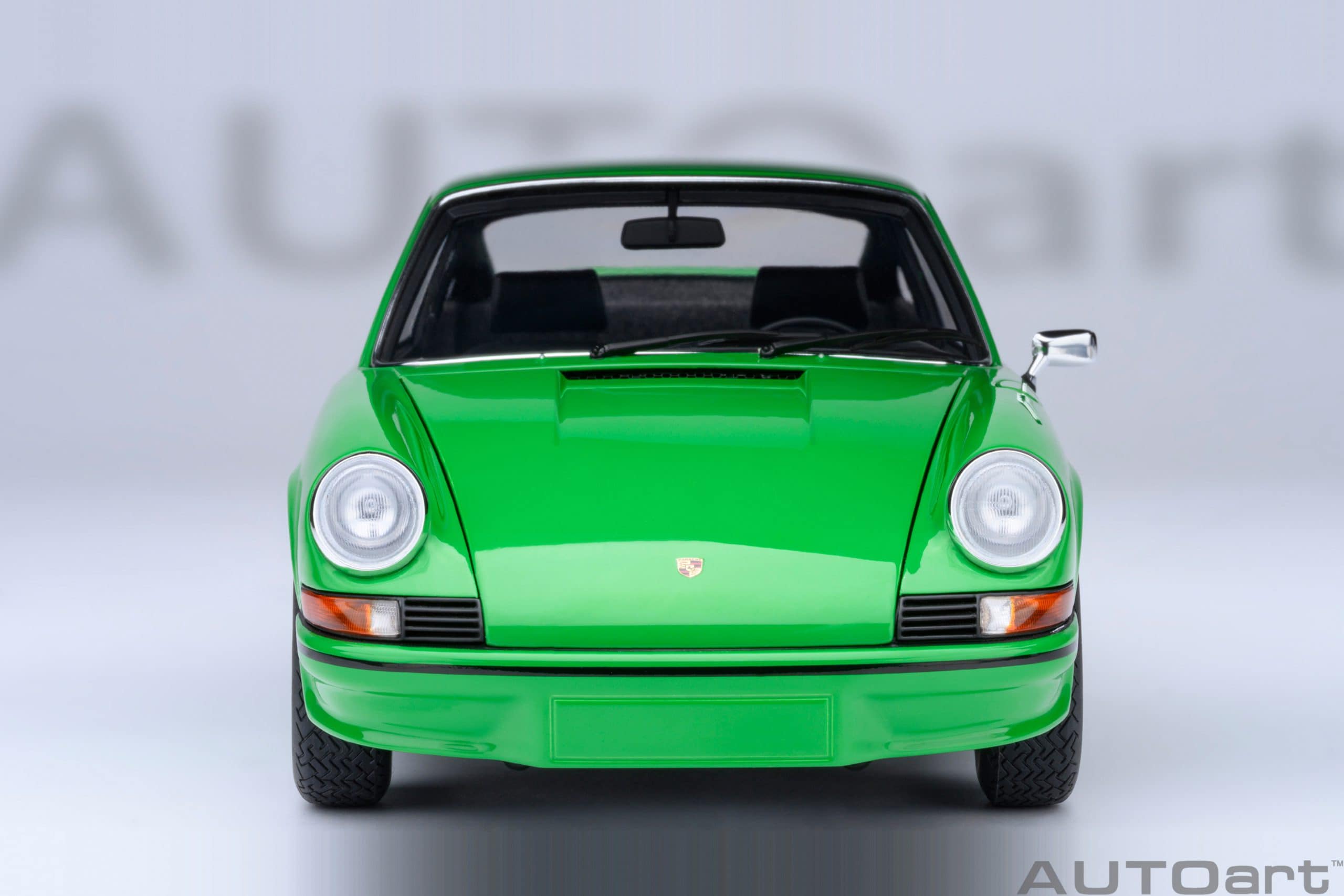 AUTOart Porsche 911 Carrera 2.7 RS 1:18 - Viper Green / Black Stripes - Image 5