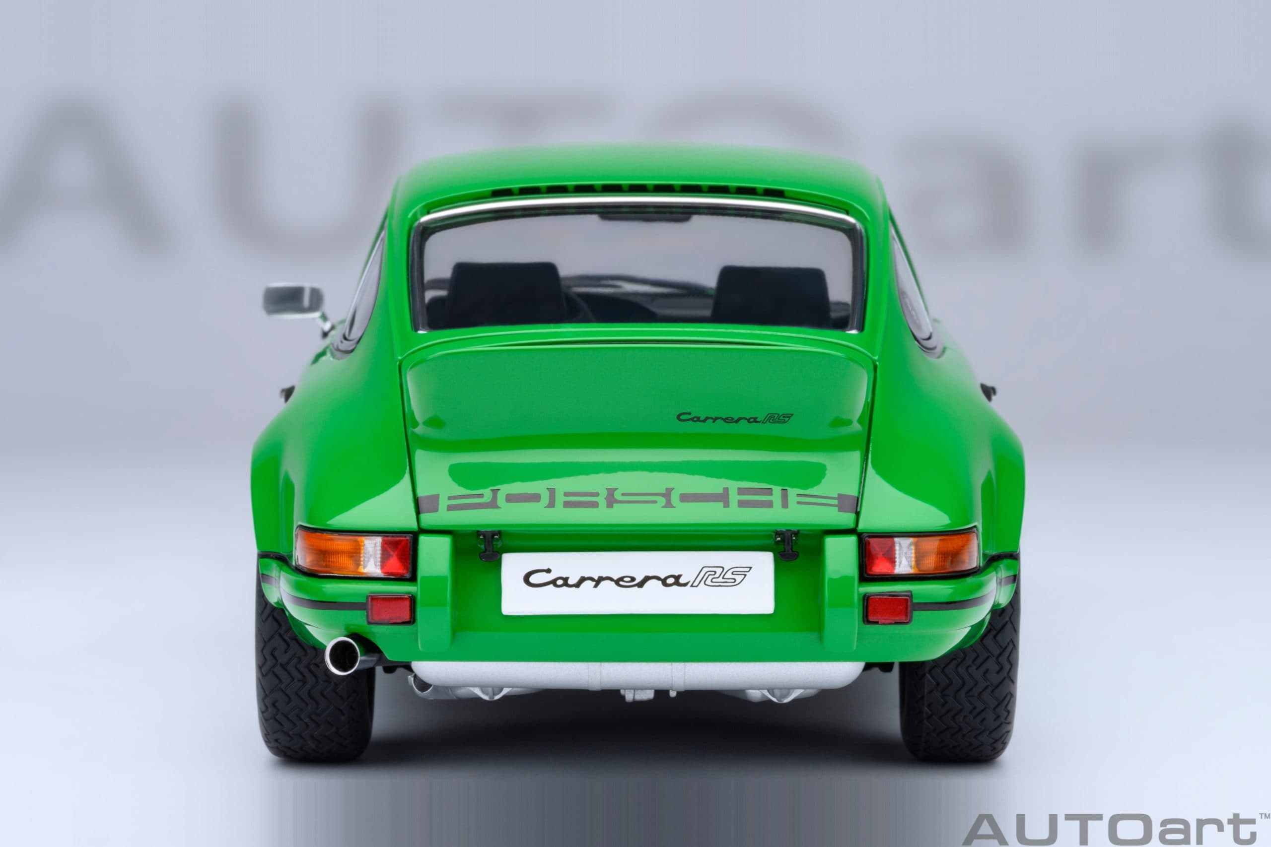 AUTOart Porsche 911 Carrera 2.7 RS 1:18 - Viper Green / Black Stripes - Image 6