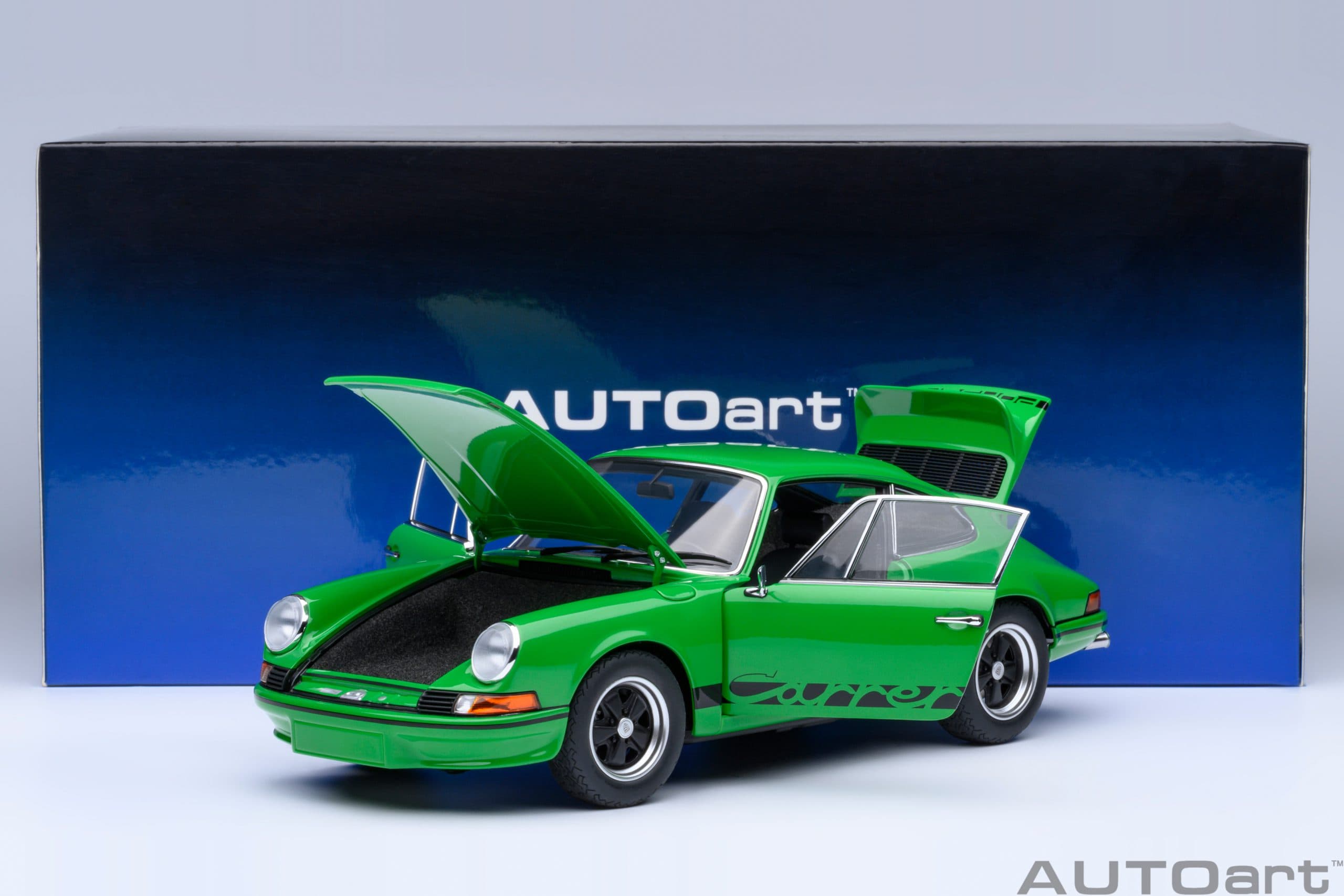 AUTOart Porsche 911 Carrera 2.7 RS 1:18 - Viper Green / Black Stripes - Image 22